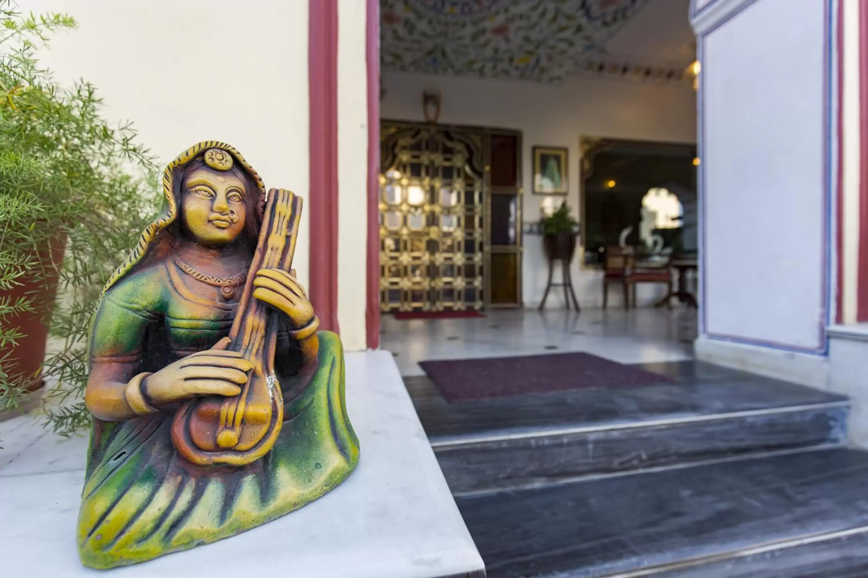 Facade/entrance, Guests in Umaid Residency - A Regal Heritage Home
