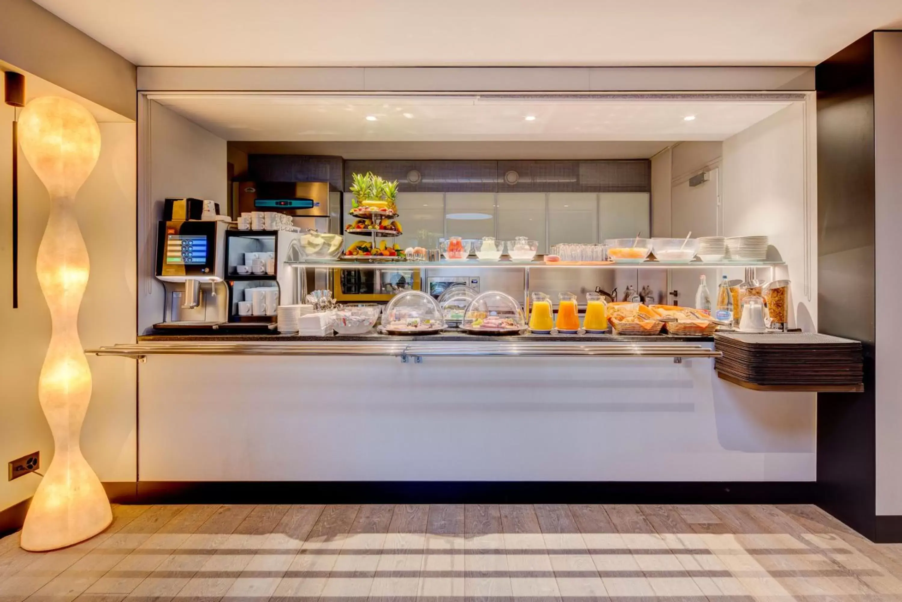 Food and drinks in Design Hotel f6 Food and drinks in Design Hotel f6