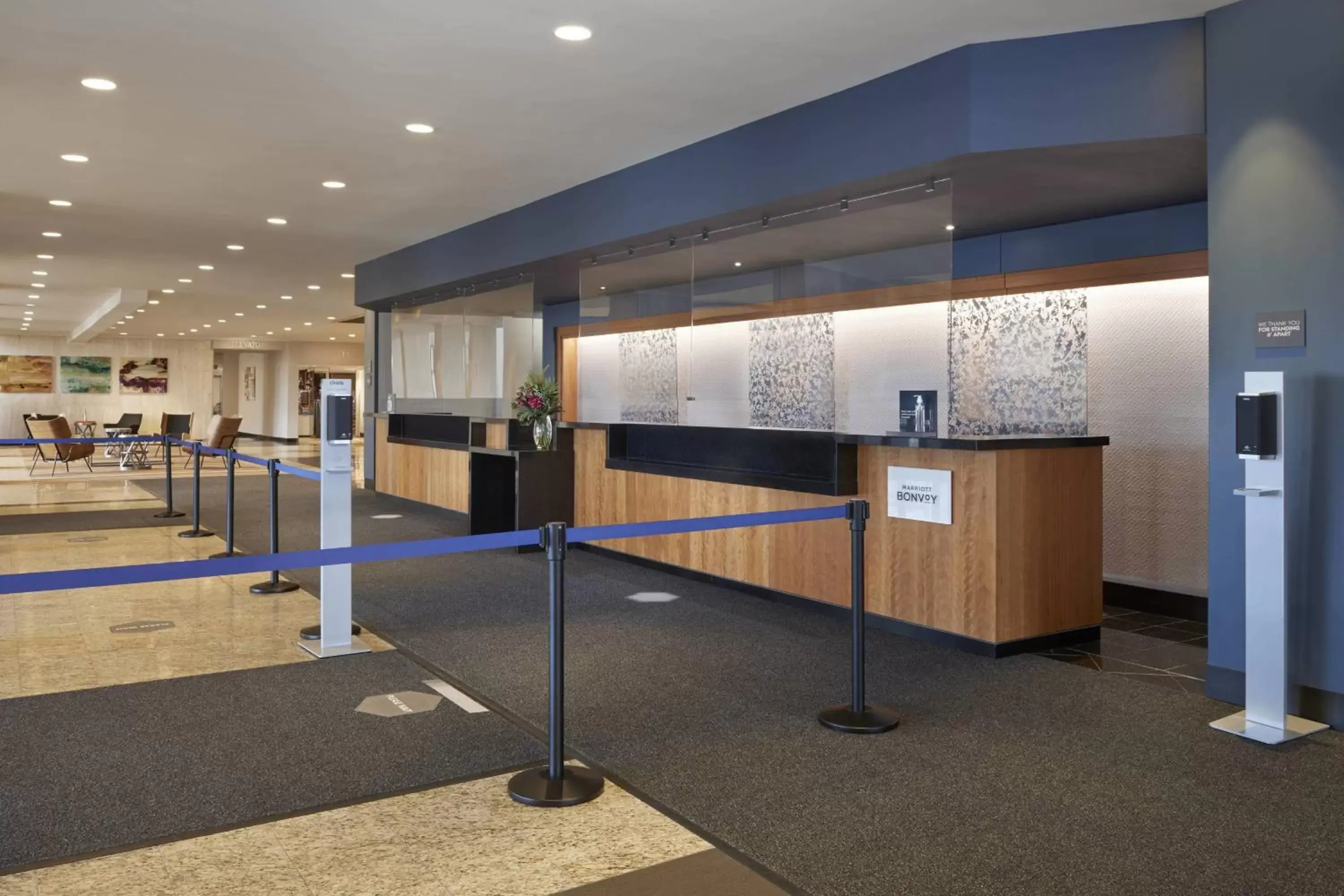 Lobby or reception in Delta Hotels by Marriott Toronto Airport & Conference Centre