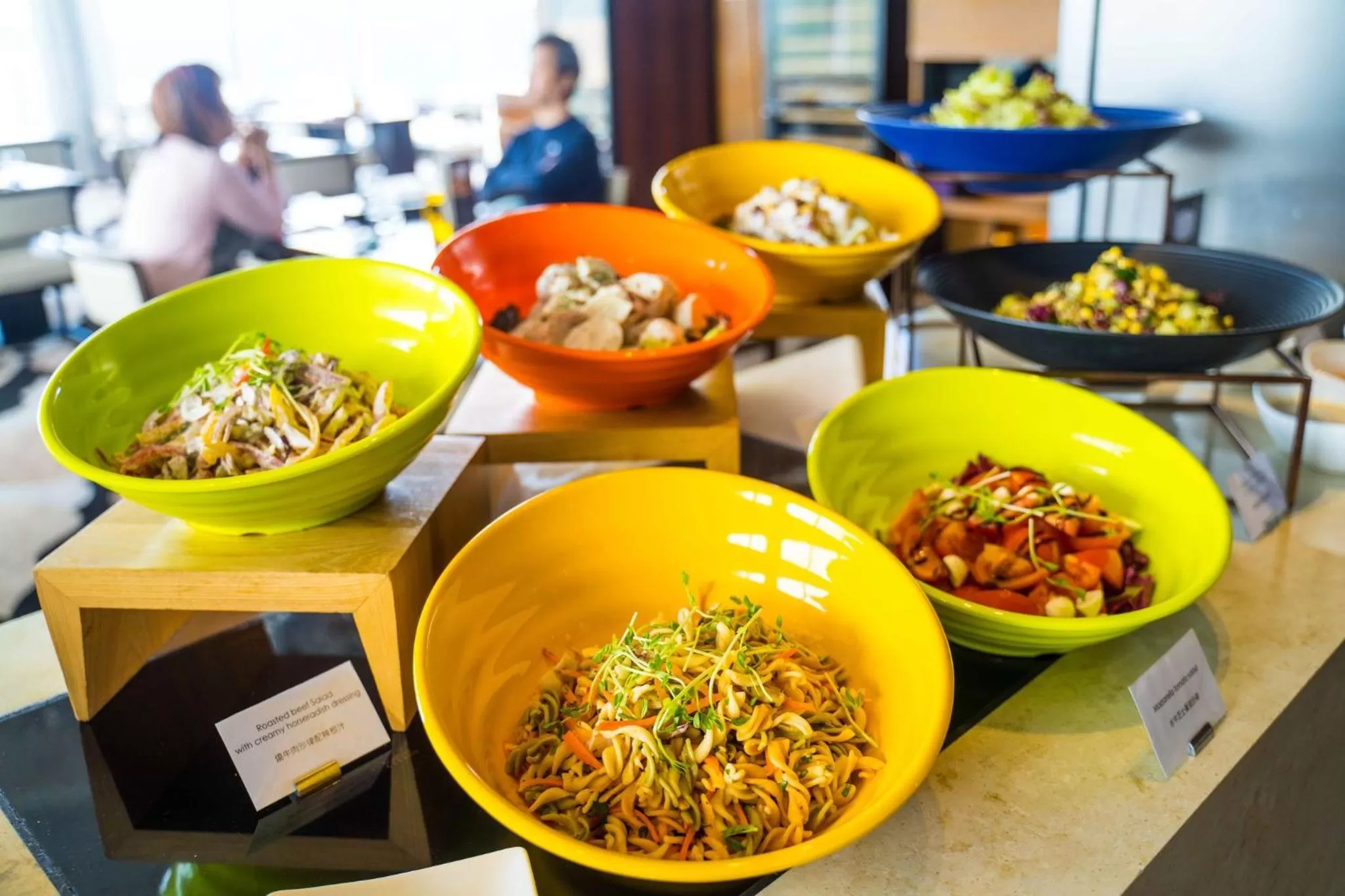 Restaurant/places to eat in Crowne Plaza Hong Kong Kowloon East by IHG