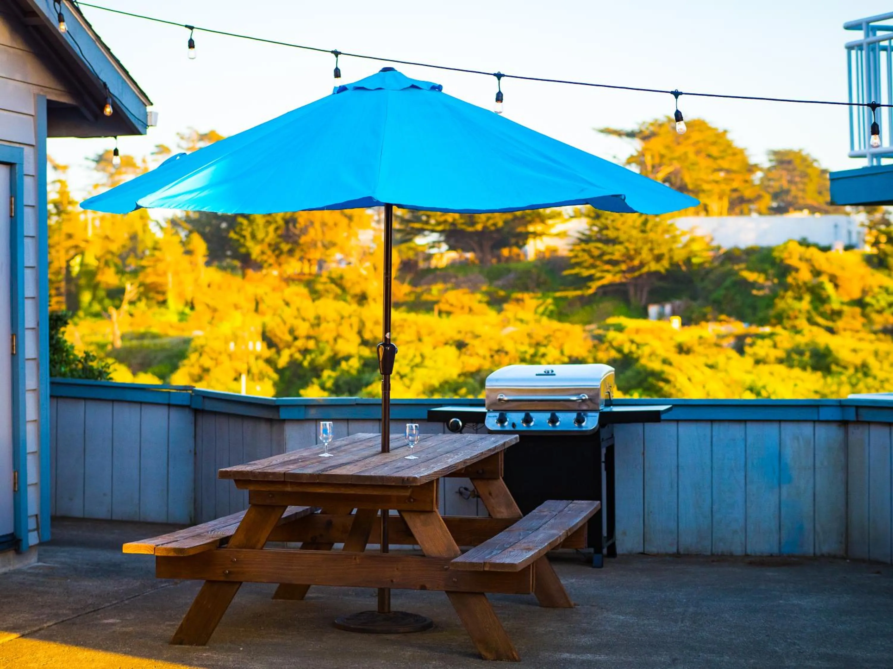 Patio in Beach House Inn