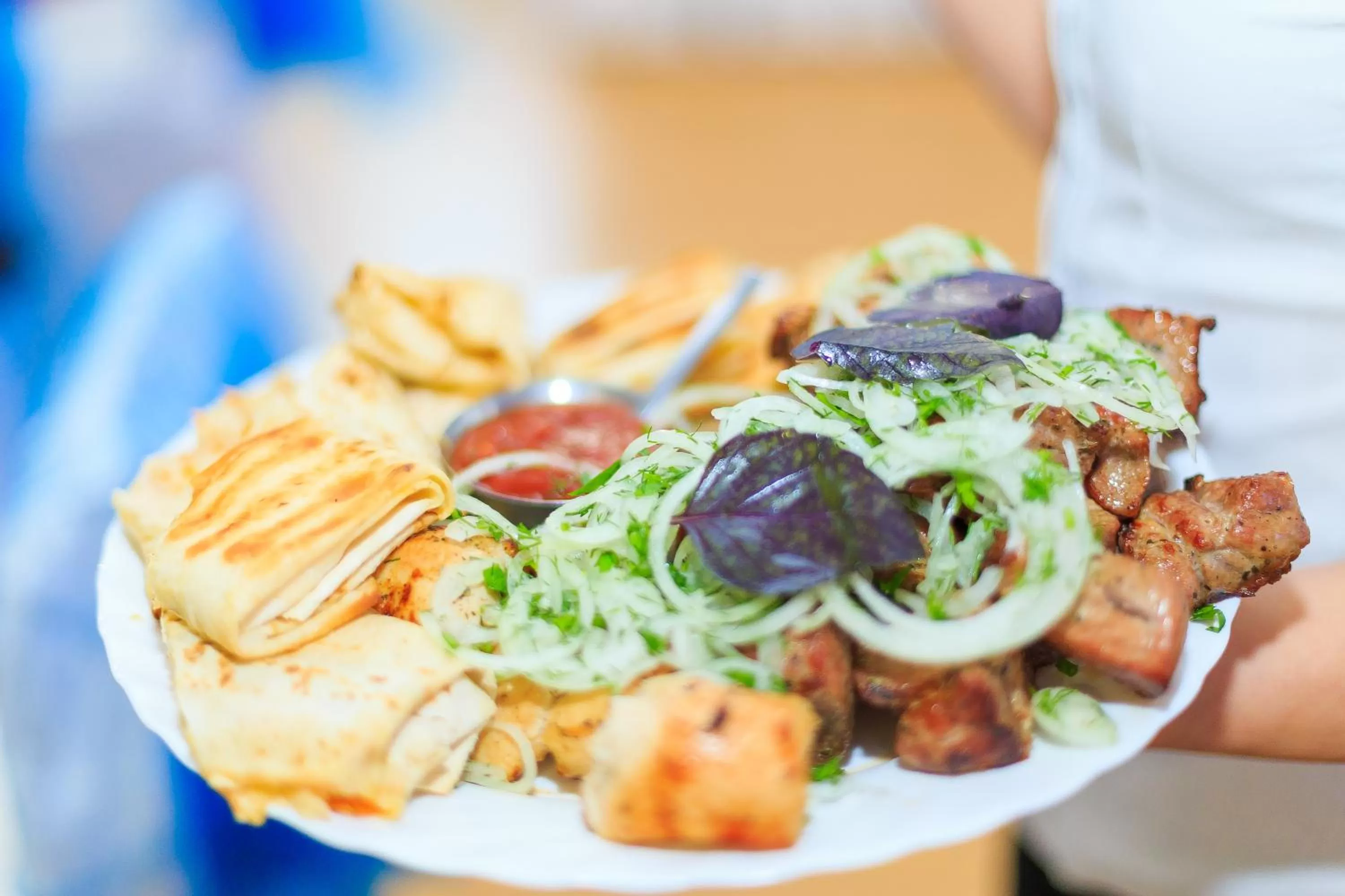 Restaurant/places to eat in Galian Hotel