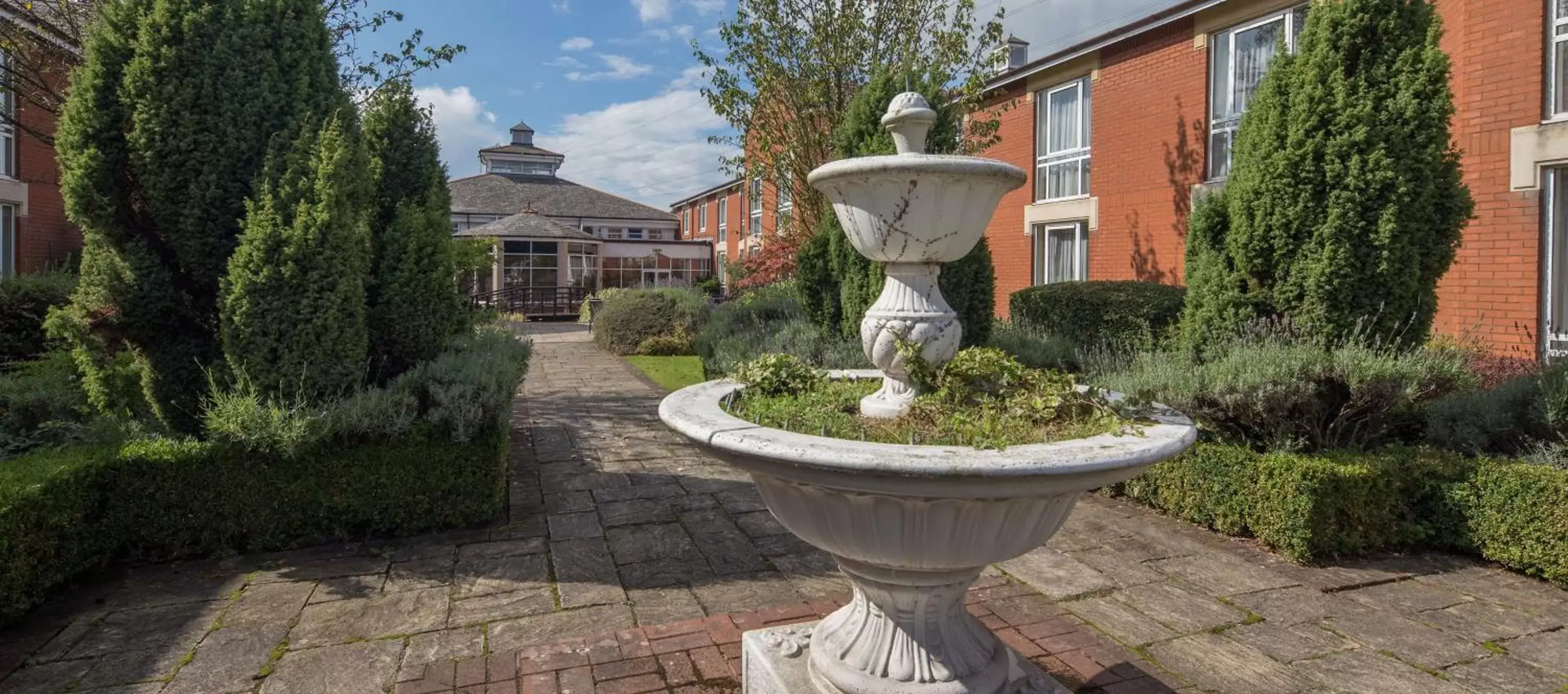 Patio in Hilton Leicester Hotel