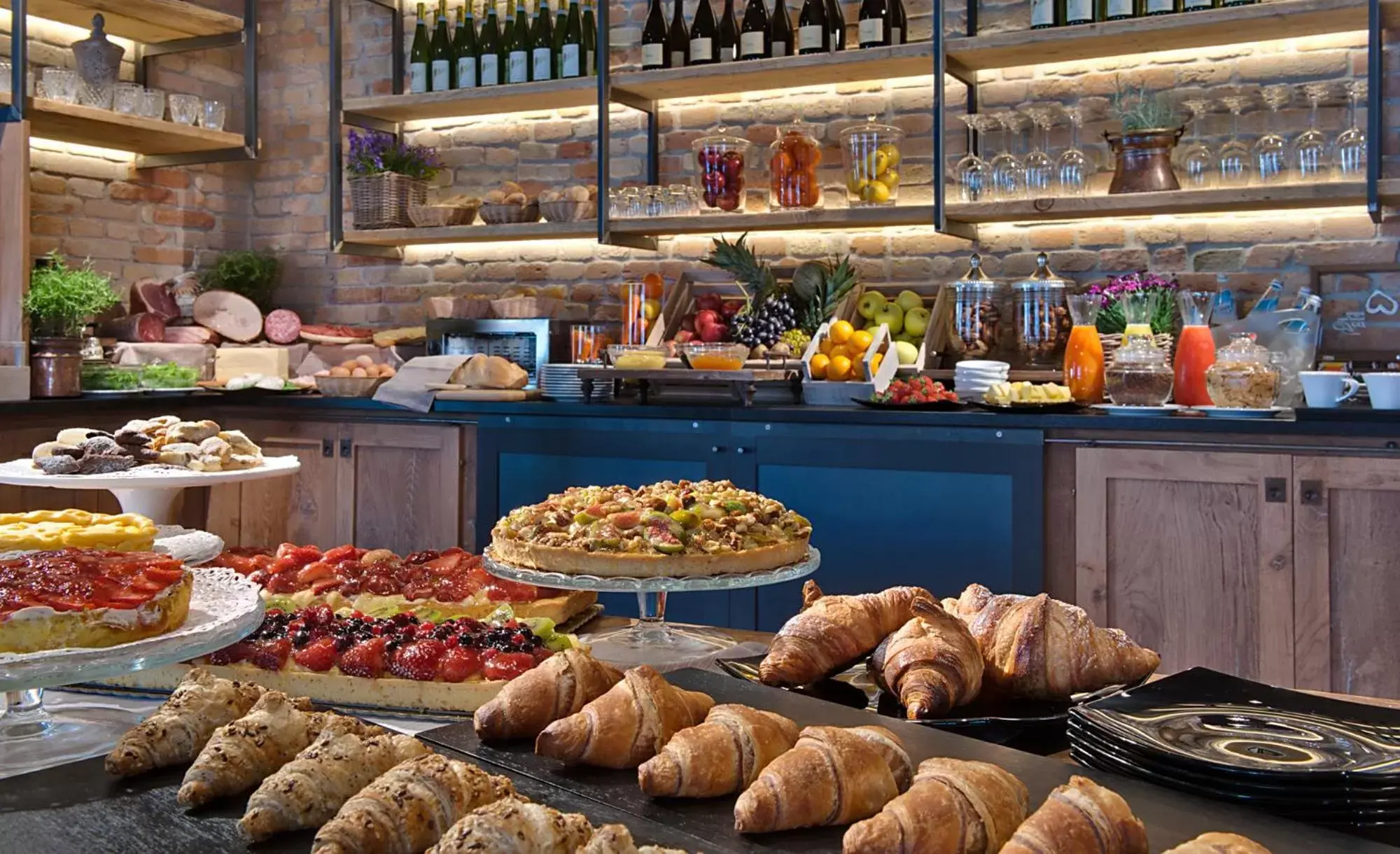 Buffet breakfast, Food in Hotel Locanda Al Piave ***S