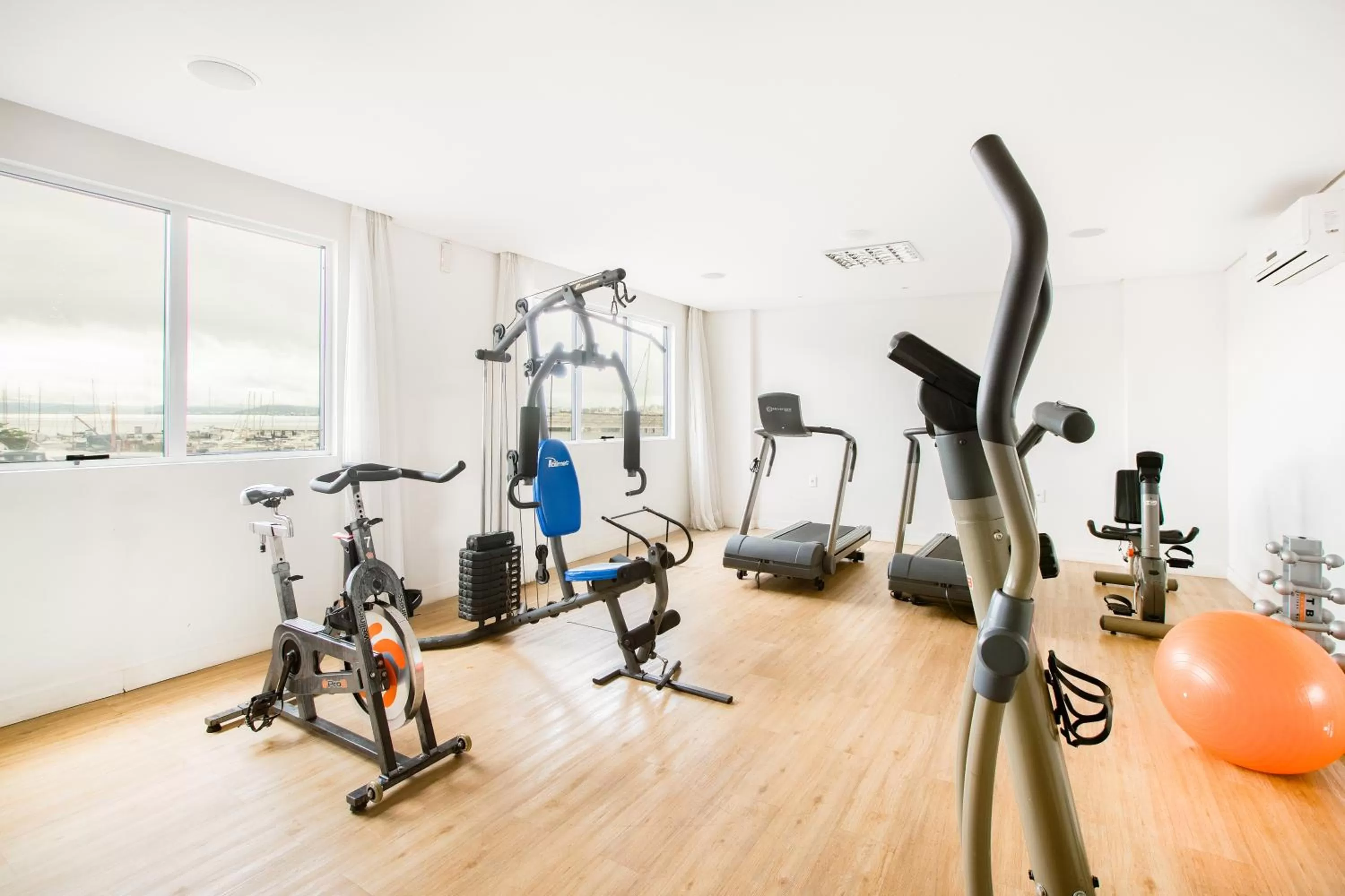 Fitness centre/facilities in Iate Hotel Centro Florianópolis