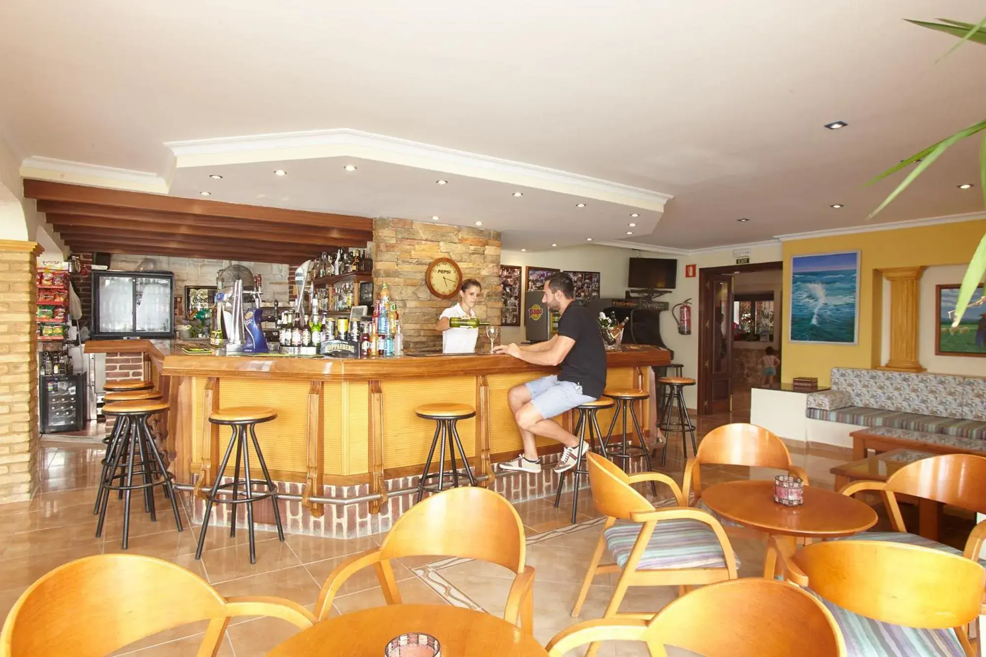 Lounge or bar, Restaurant/Places to Eat in Hostal Mar y Huerta