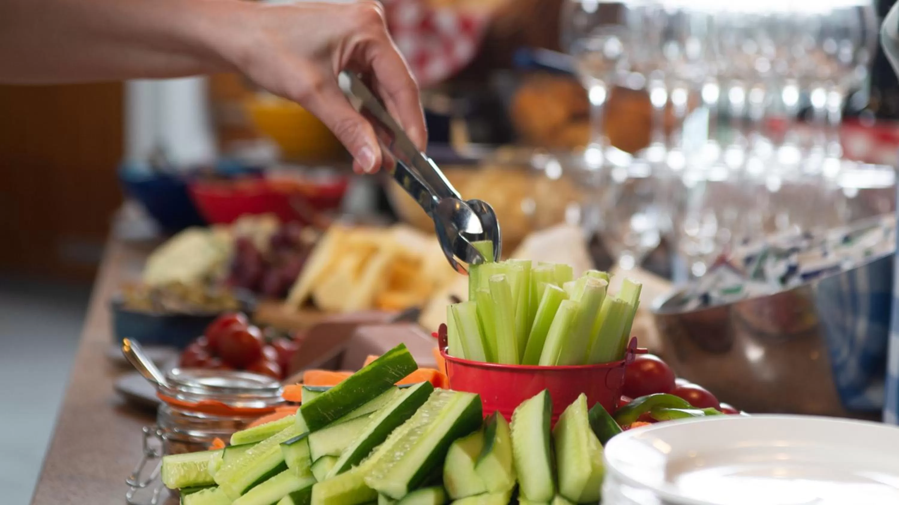 Restaurant/places to eat in Staybridge Suites Liverpool by IHG