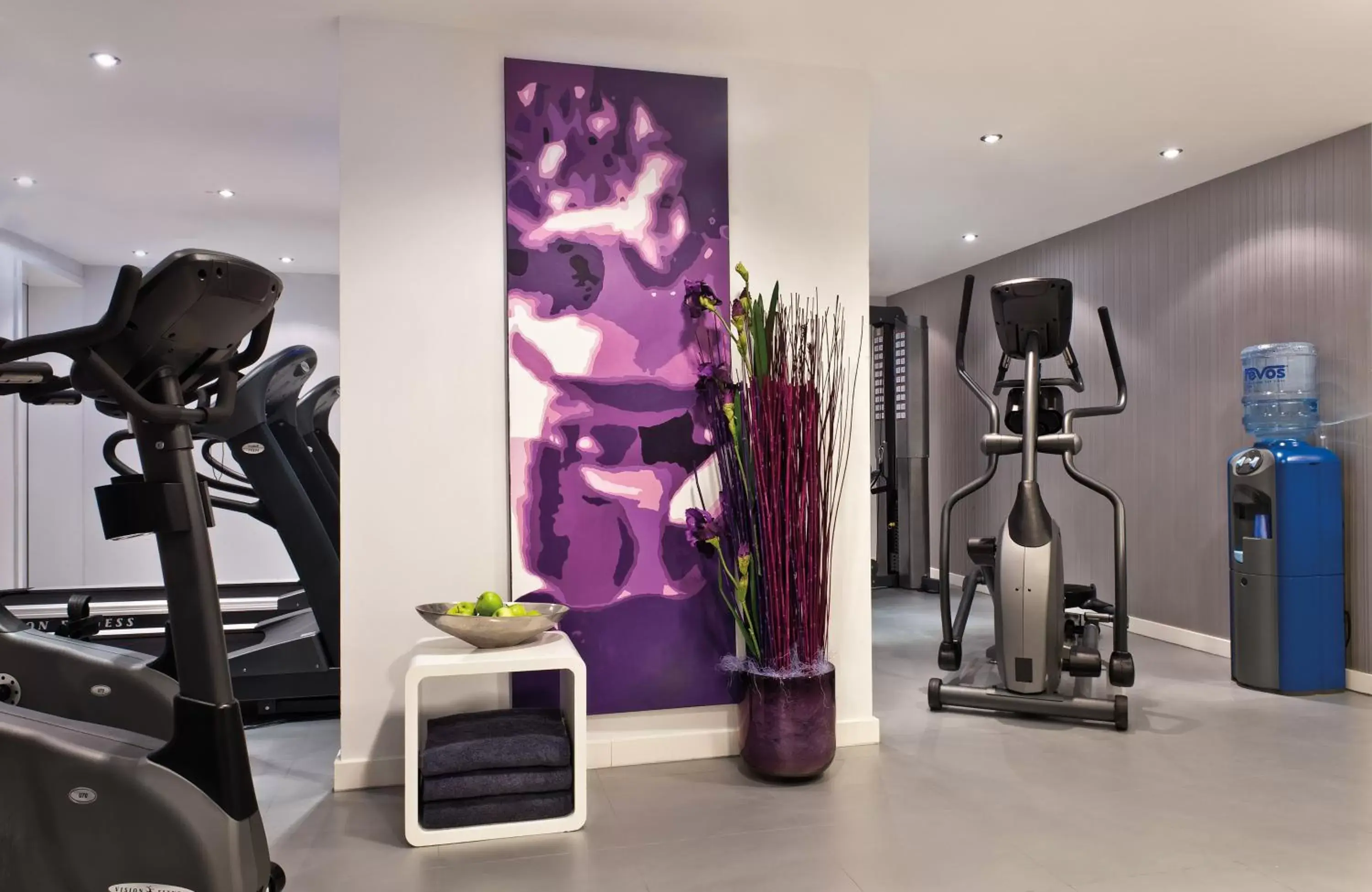 Spa and wellness centre/facilities, Fitness Center/Facilities in Leonardo Royal Hotel Munich