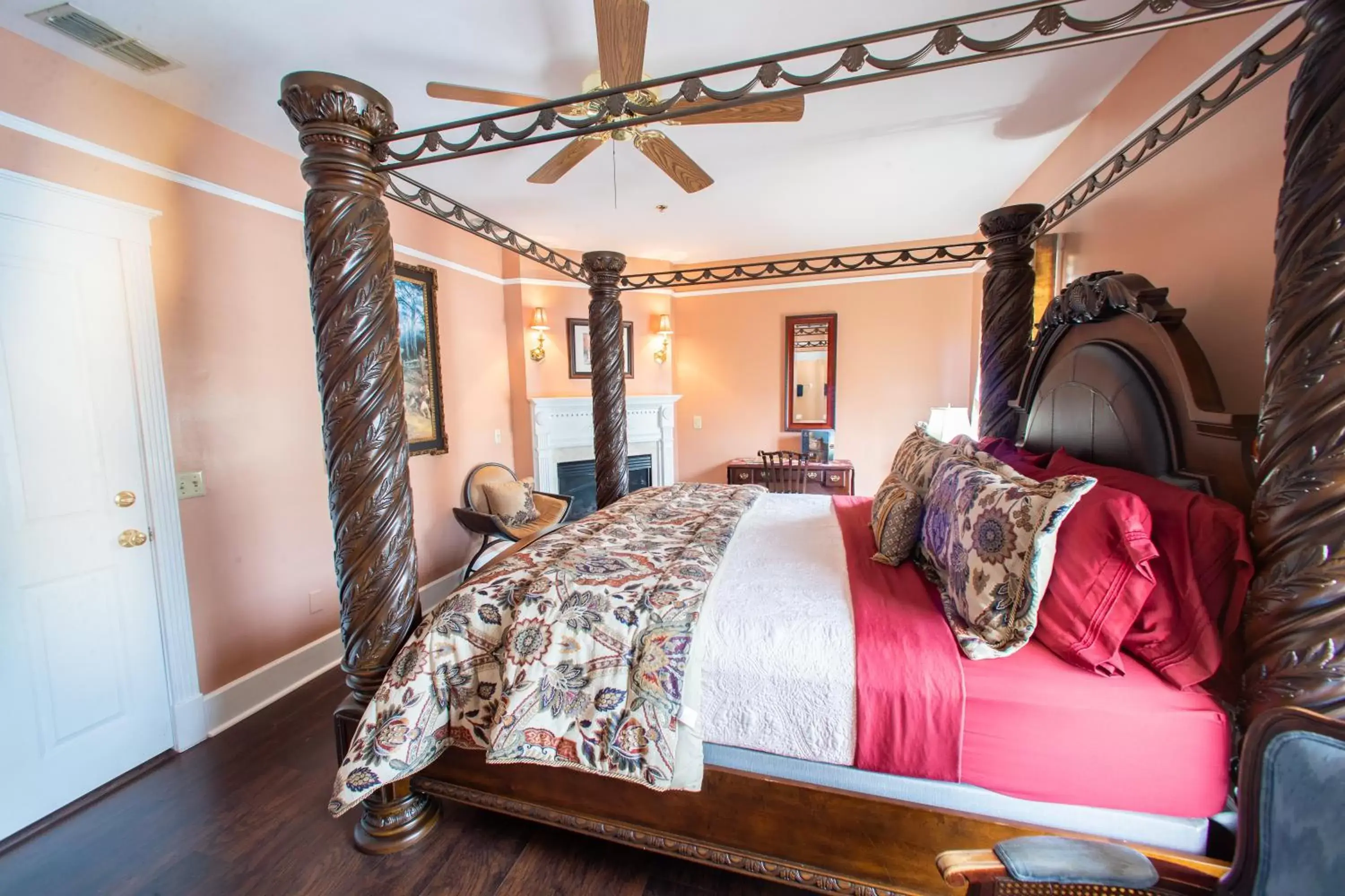 Bedroom, Bed in Carriage Way Centennial House - Adult Only- Saint Augustine