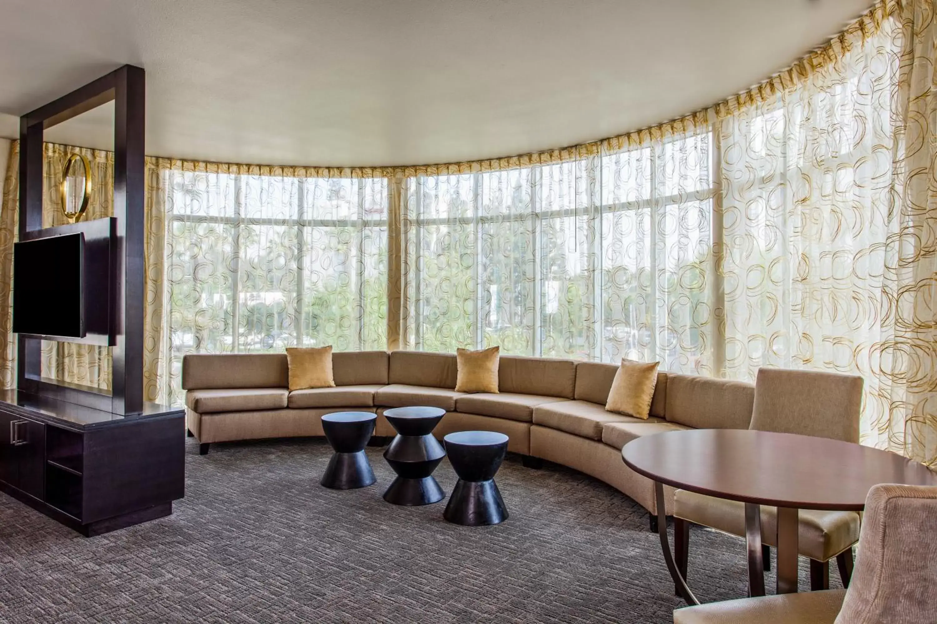 Penthouse Suite with Two Queen Beds in Holiday Inn Express & Suites Anaheim Resort Area by IHG Penthouse Suite with Two Queen Beds in Holiday Inn Express & Suites Anaheim Resort Area by IHG