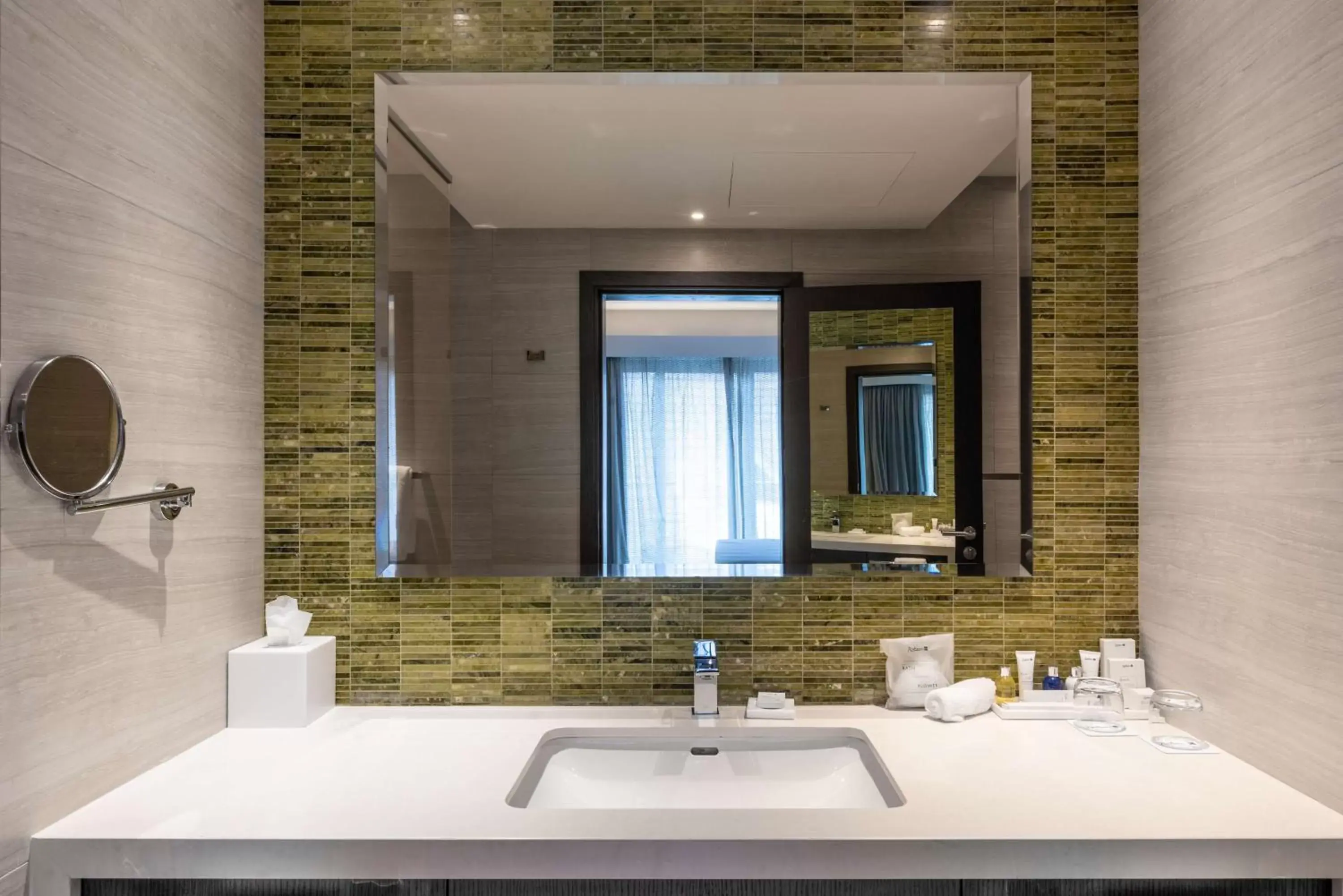 Bathroom in Radisson Blu Hotel & Residence Nairobi Arboretum