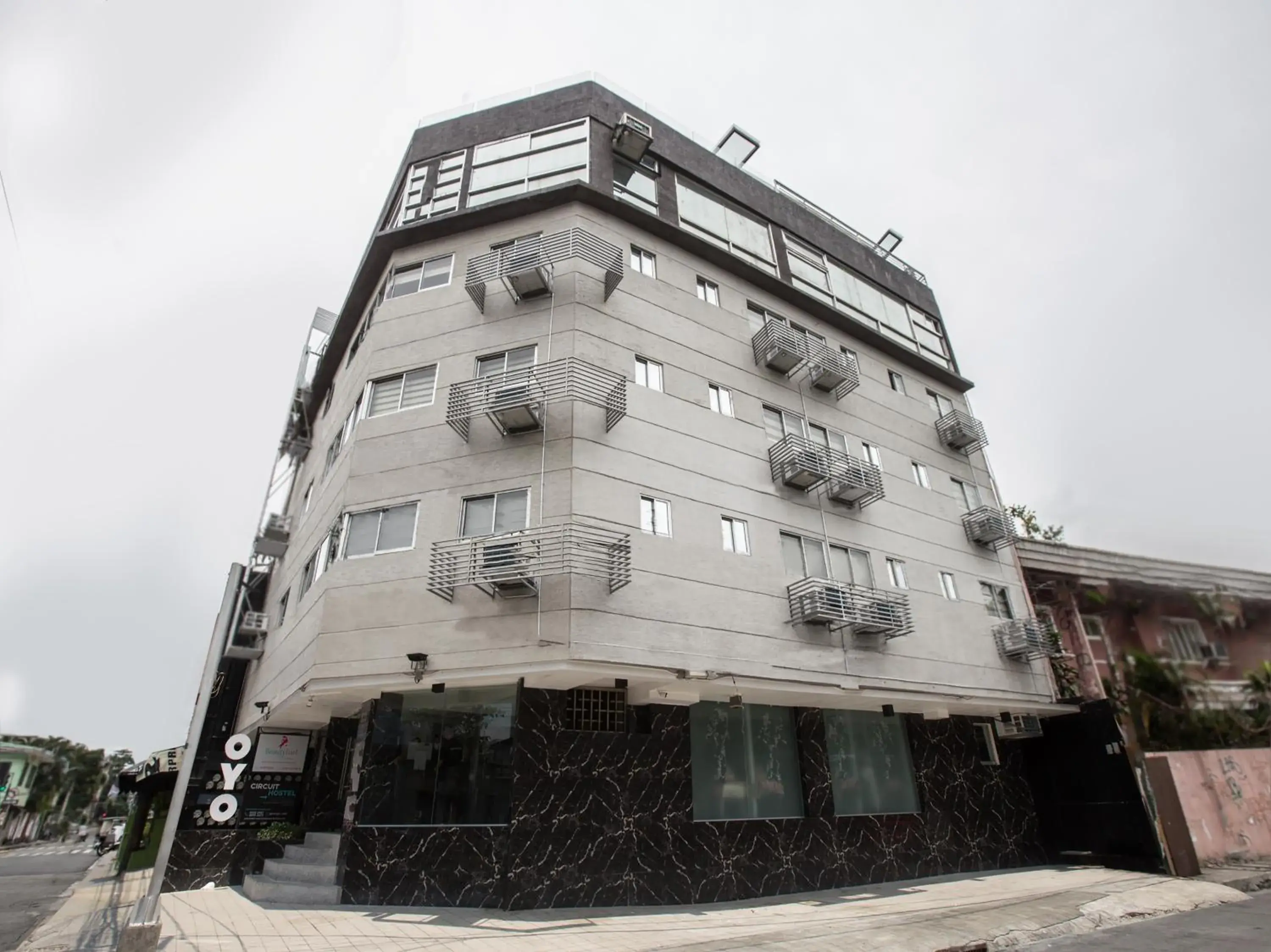 Lobby or reception in Circuit Hostel Lobby or reception in Circuit Hostel