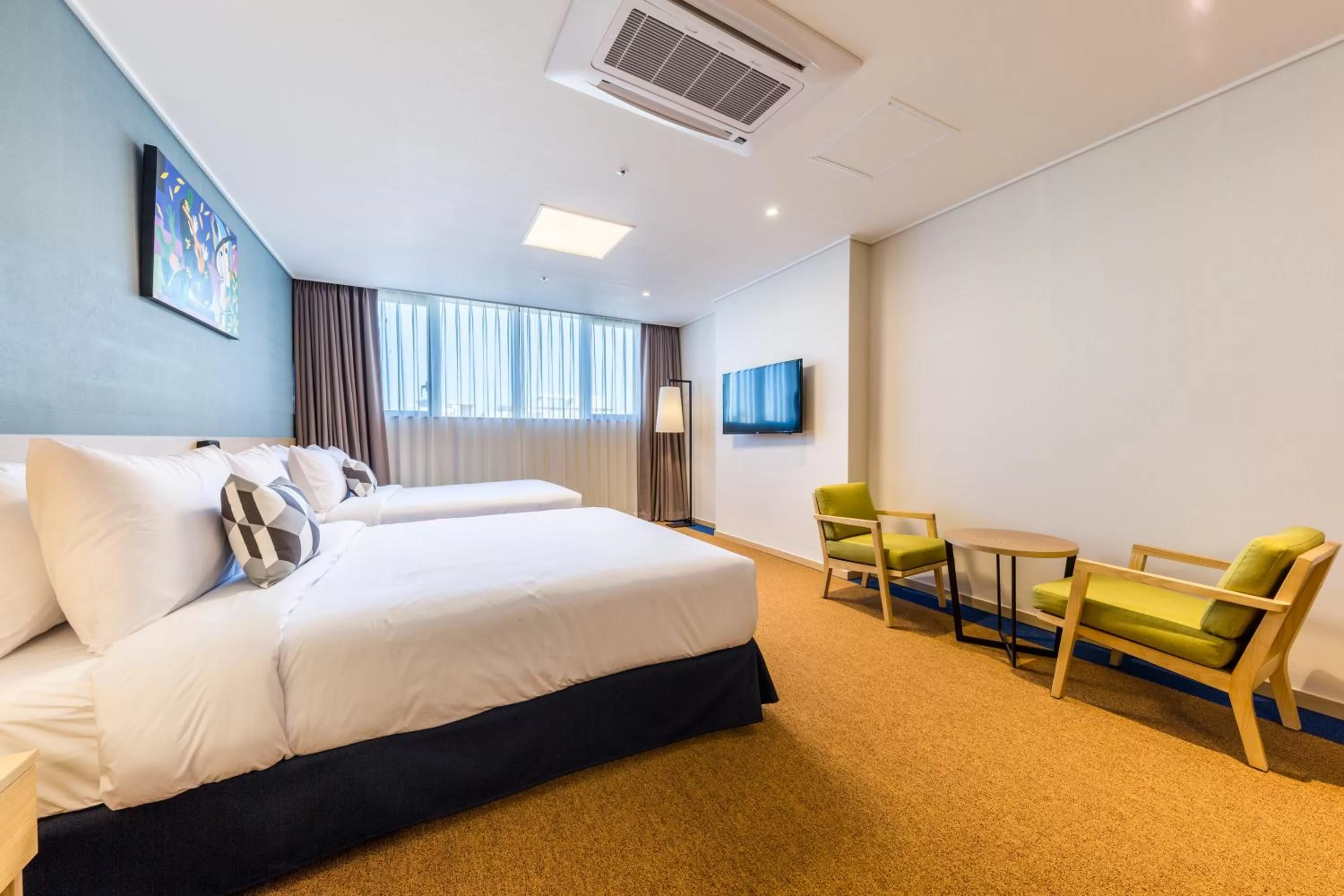 Bedroom, Bed in Days Hotel & Suites by Wyndham Incheon Airport
