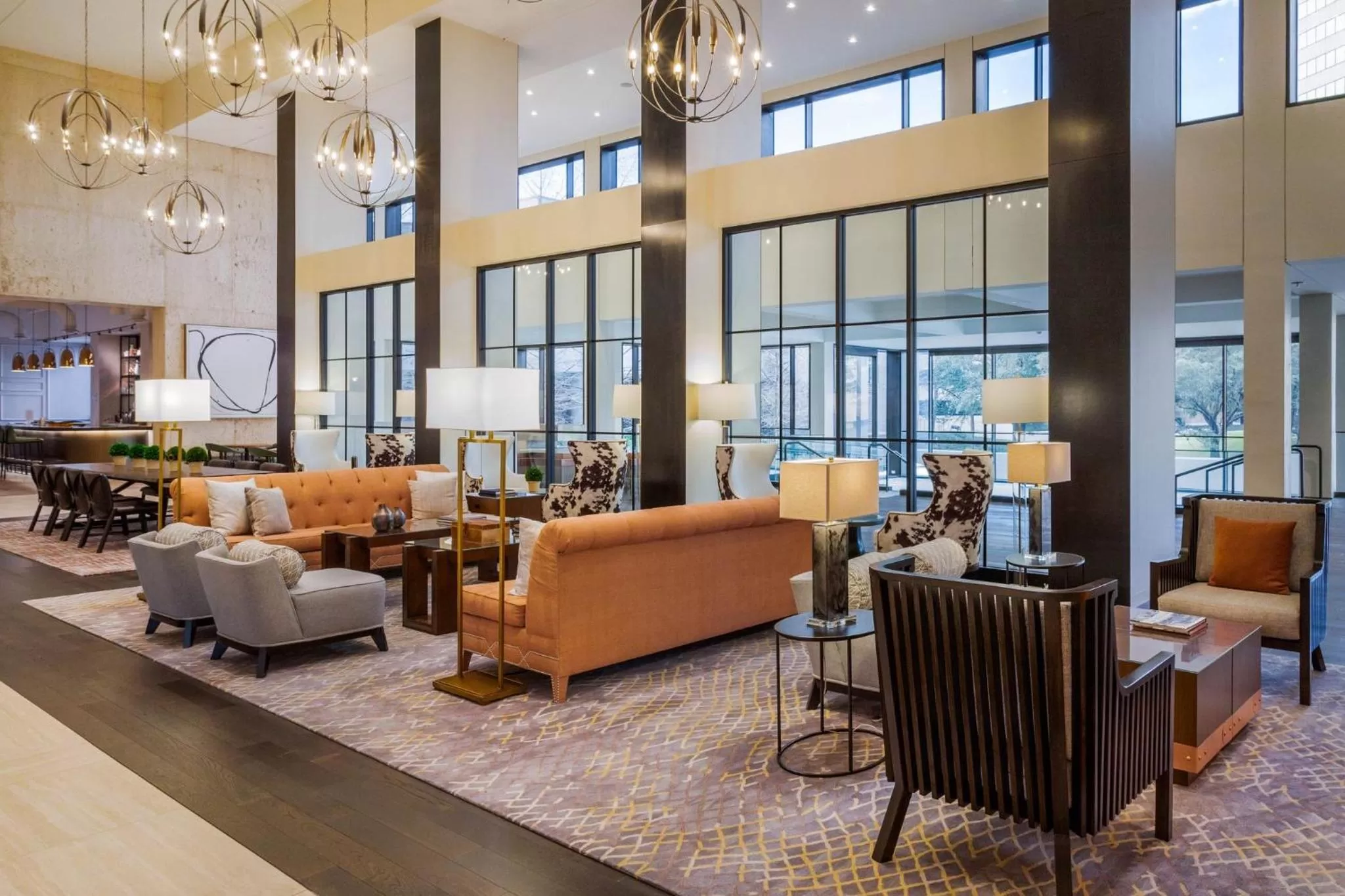 Lobby or reception in Omni Houston Hotel