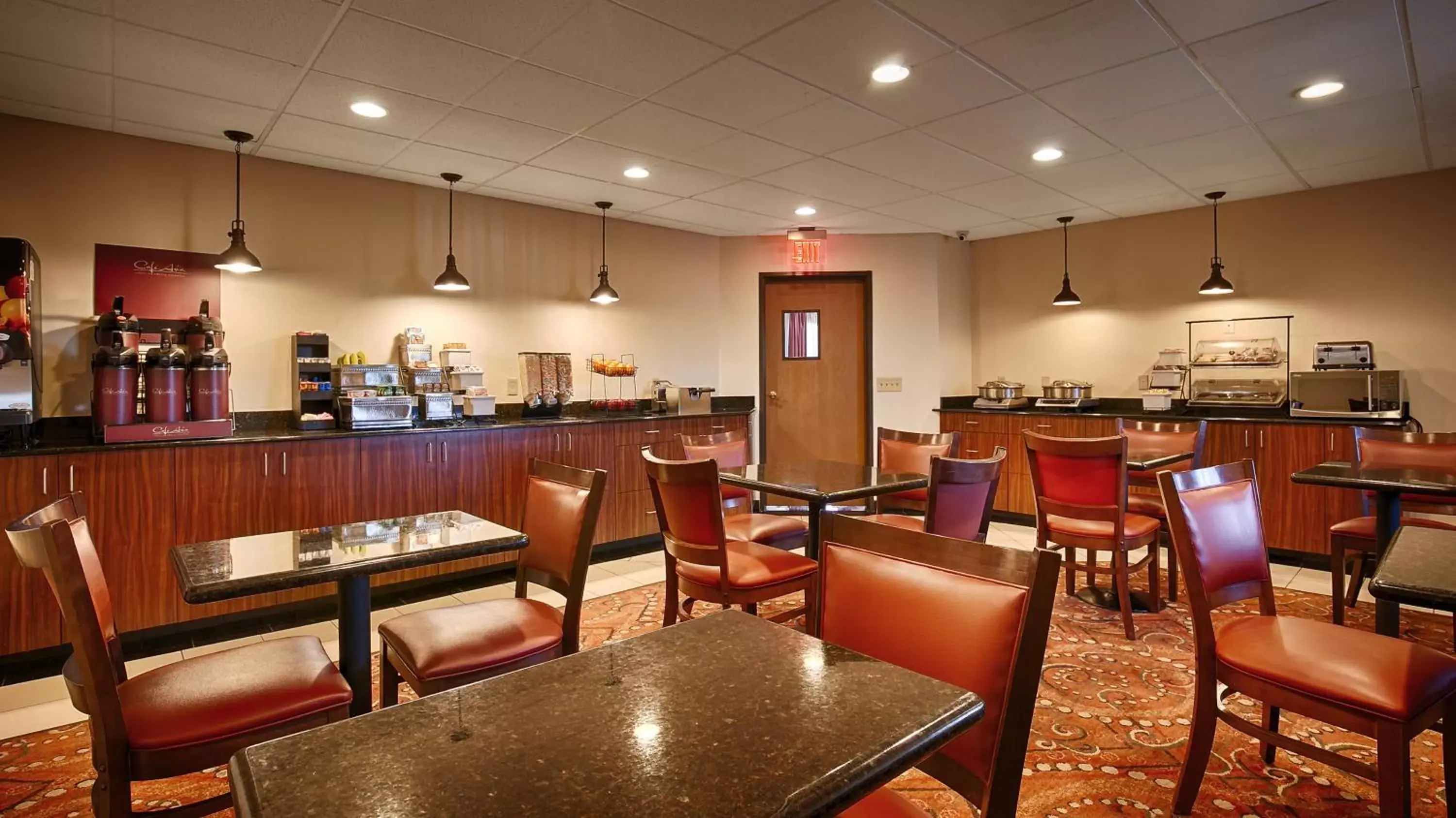Food and drinks, Restaurant/Places to Eat in Best Western Gold Poppy Inn
