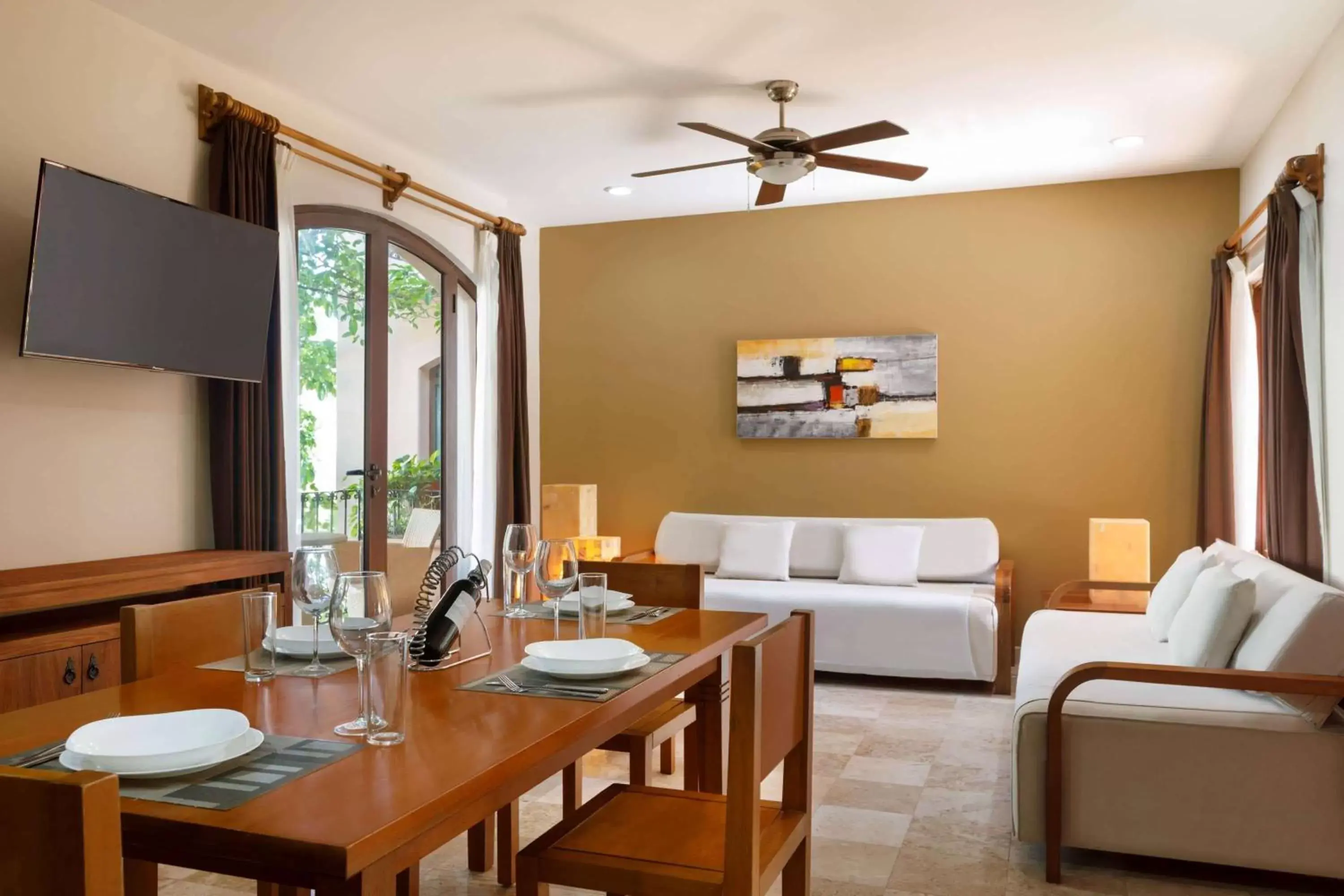 Living room in Acanto Hotel Playa del Carmen, Trademark Collection by Wyndham