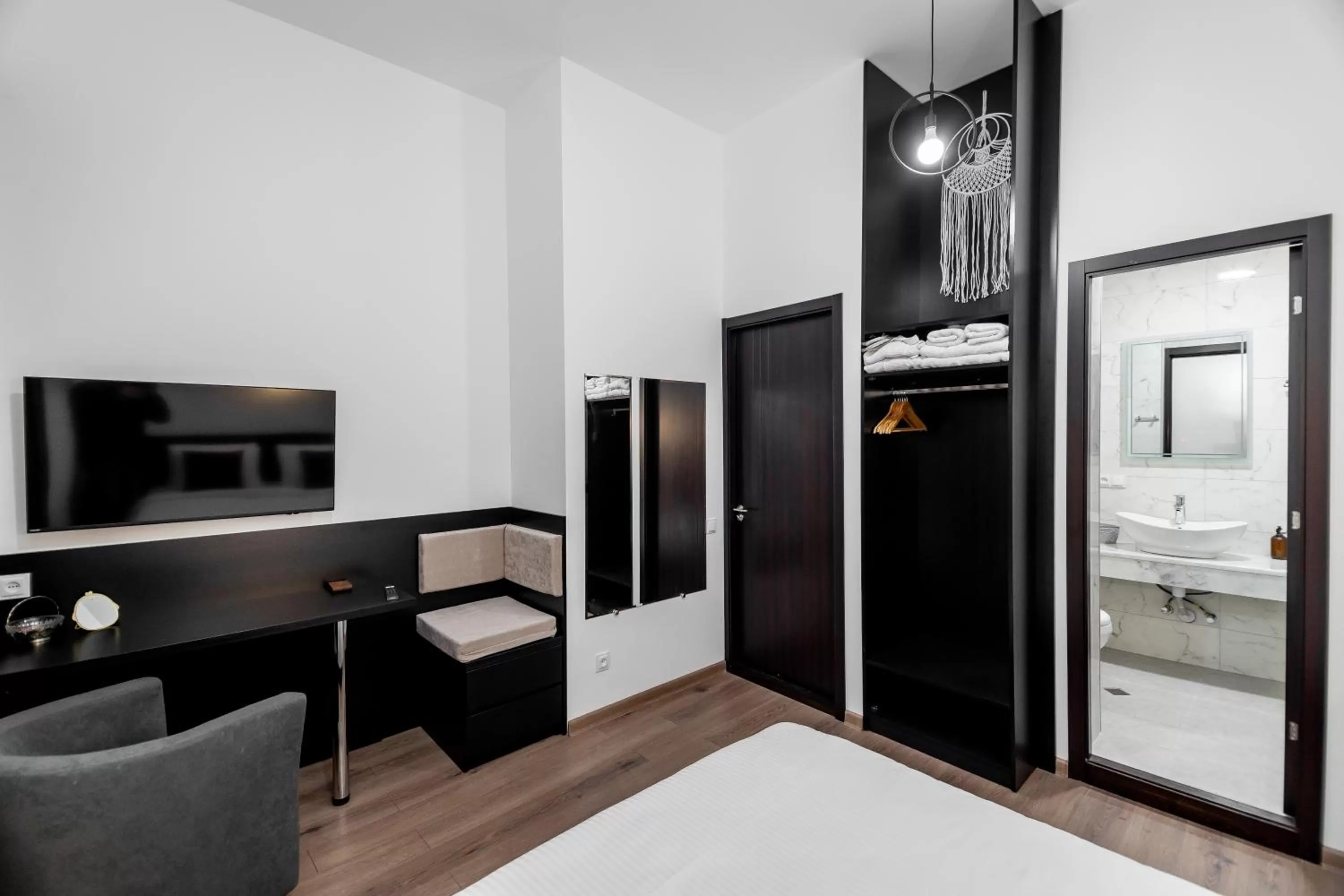 TV and multimedia, Bed in VovaDoma