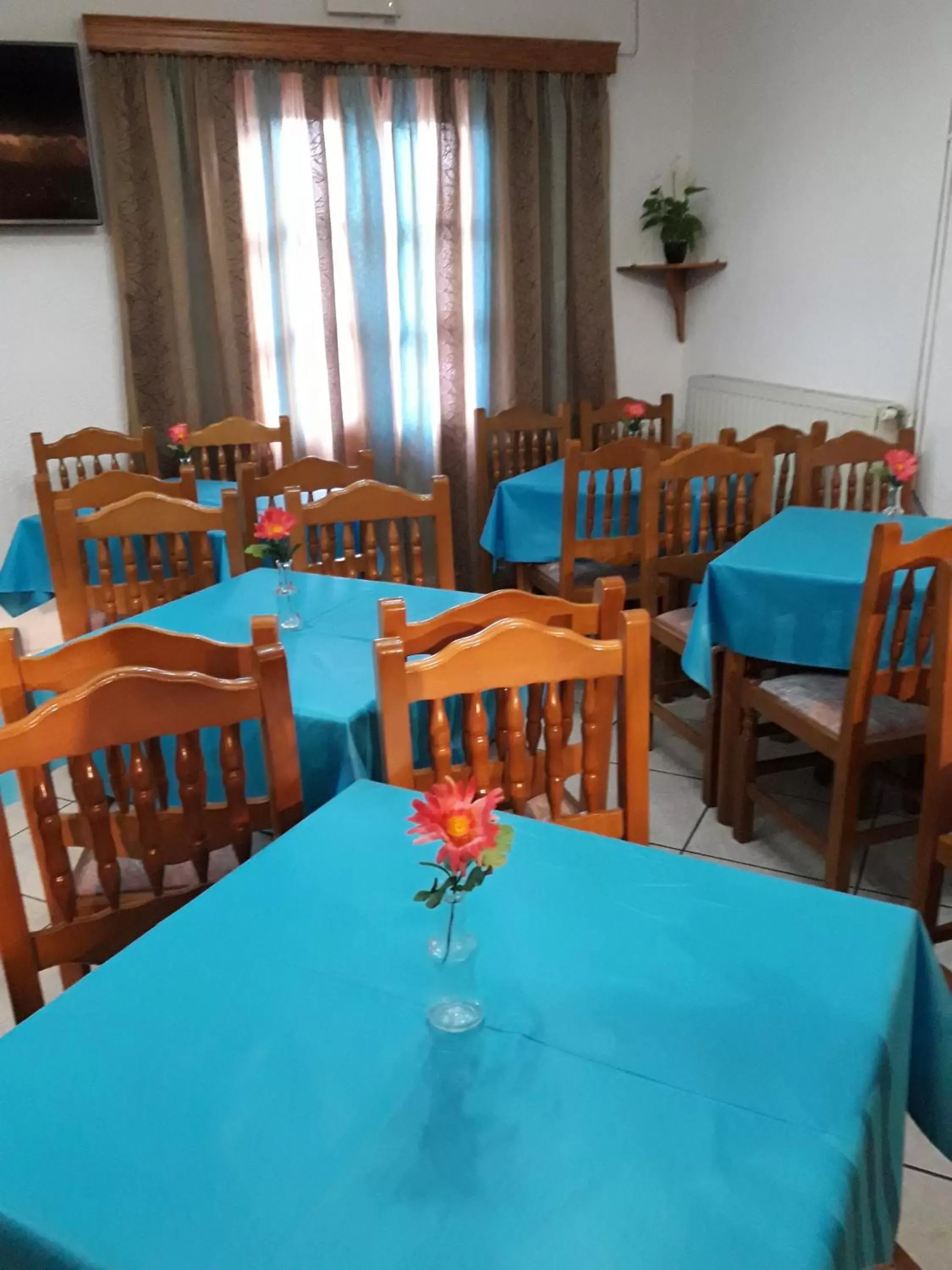 Lounge or bar in Effie Hotel Lounge or bar in Effie Hotel