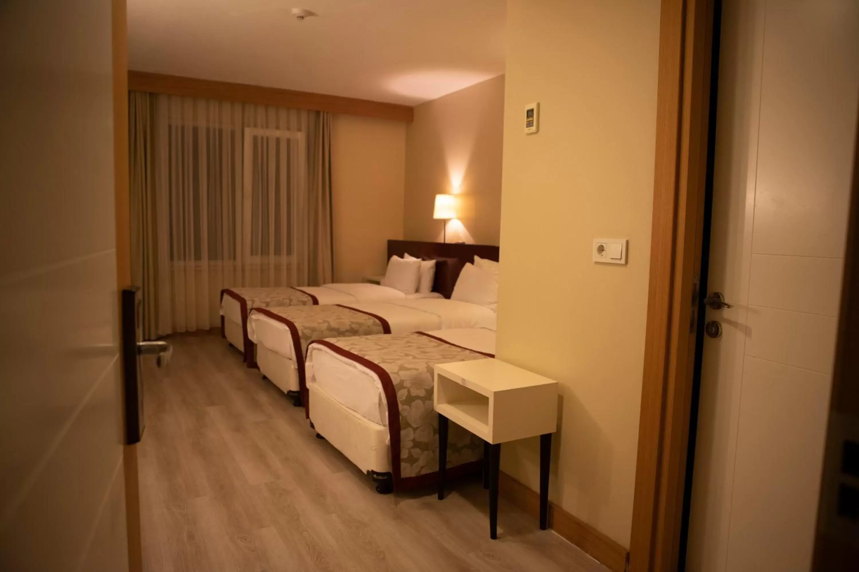 Photo of the whole room, Bed in Trakya City Hotel