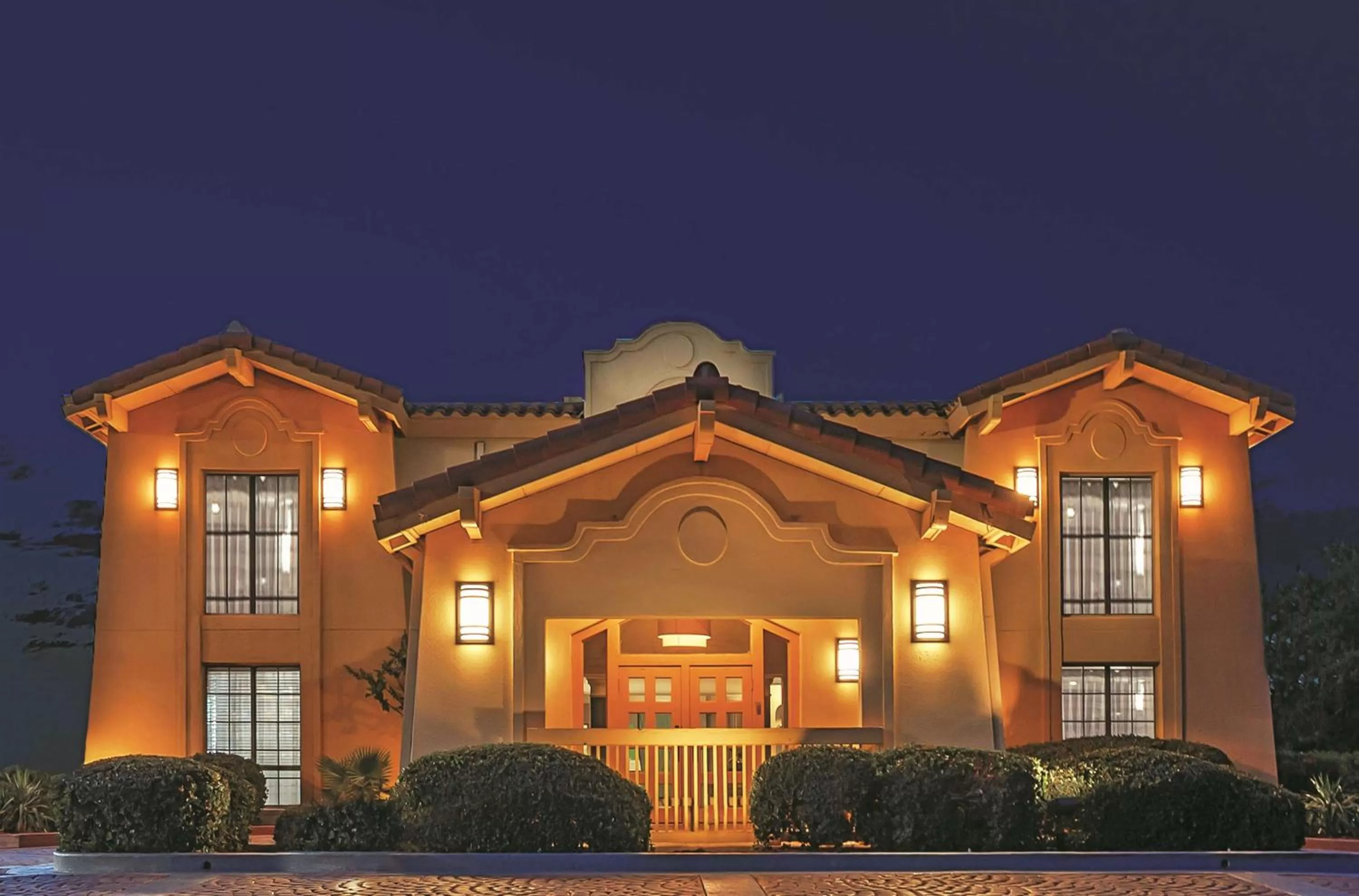 Property building in La Quinta Inn by Wyndham Midland