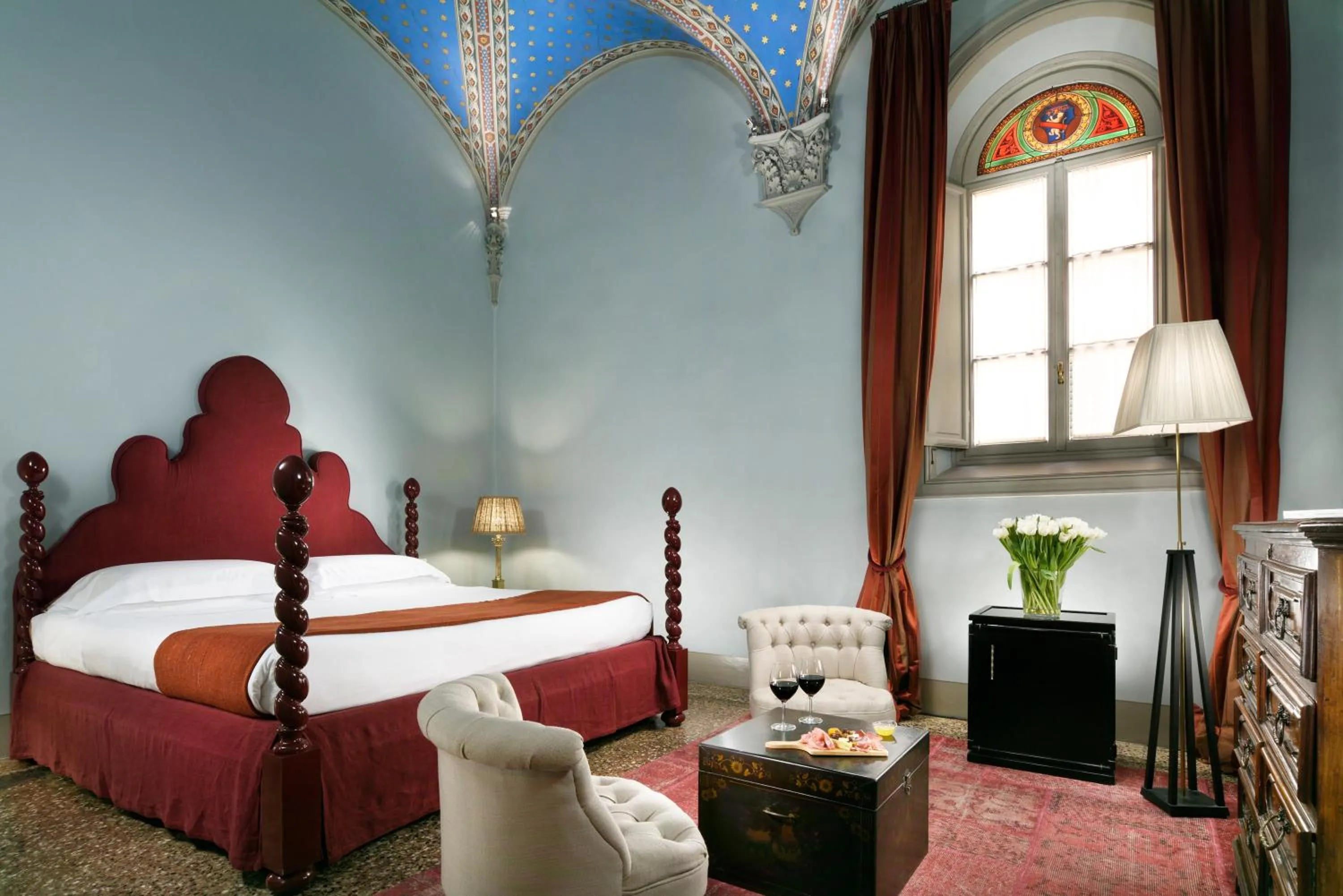 Bedroom, Bed in Al Palazzo del Marchese di Camugliano Residenza d'Epoca