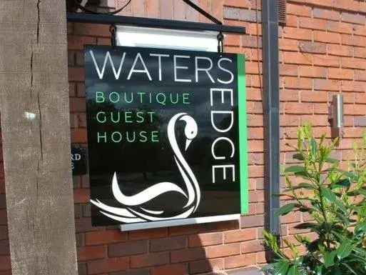 Property building, Property Logo/Sign in The Waters Edge Guest House