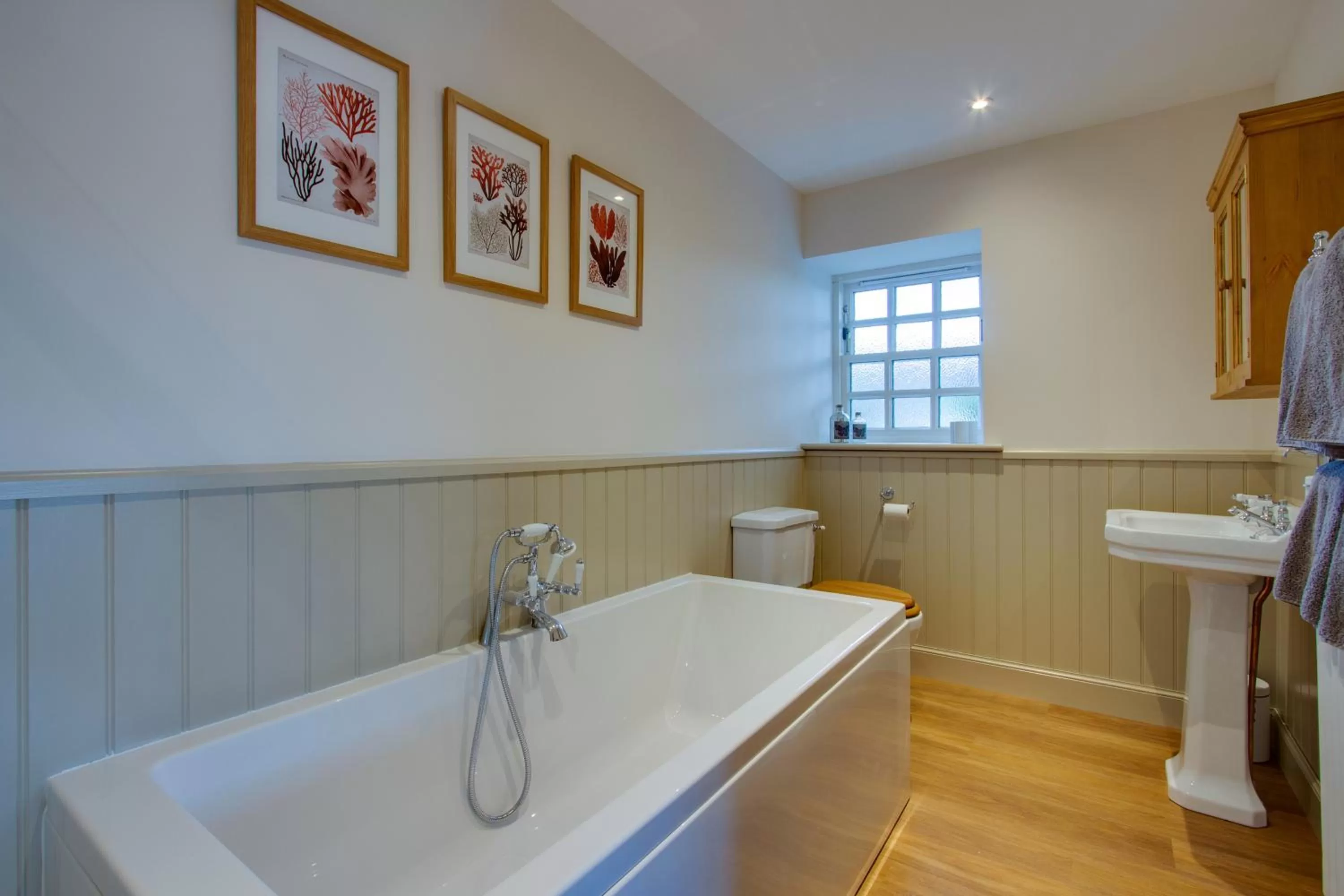 Bathroom in Home Farm B&B - Poppy Room