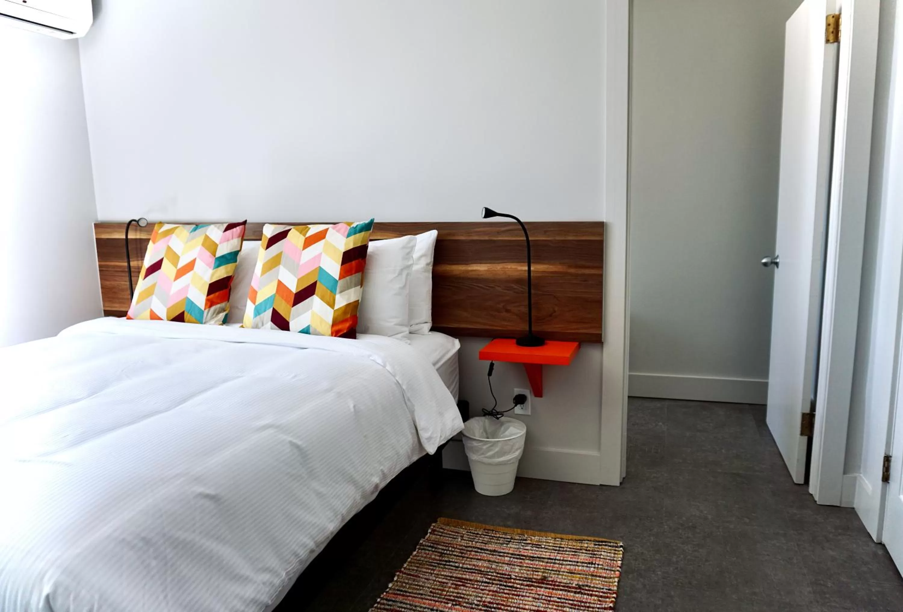 Bed in Morel Executive Suites