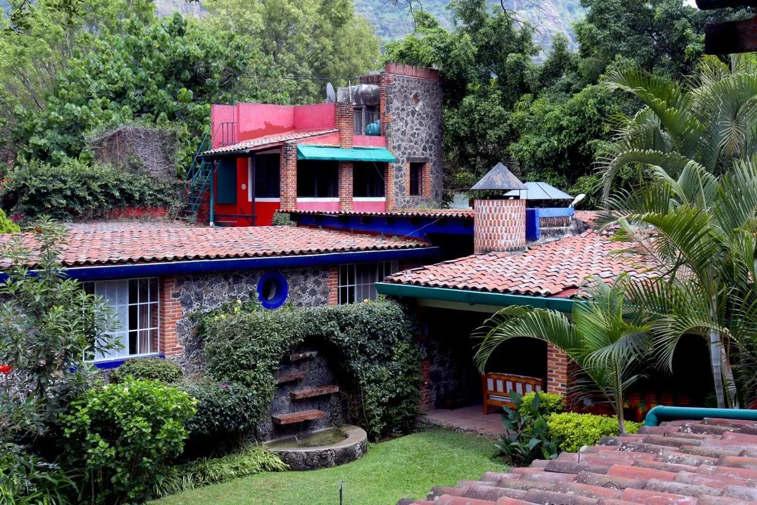 Garden view, Property Building in Hotel La Posada del Valle