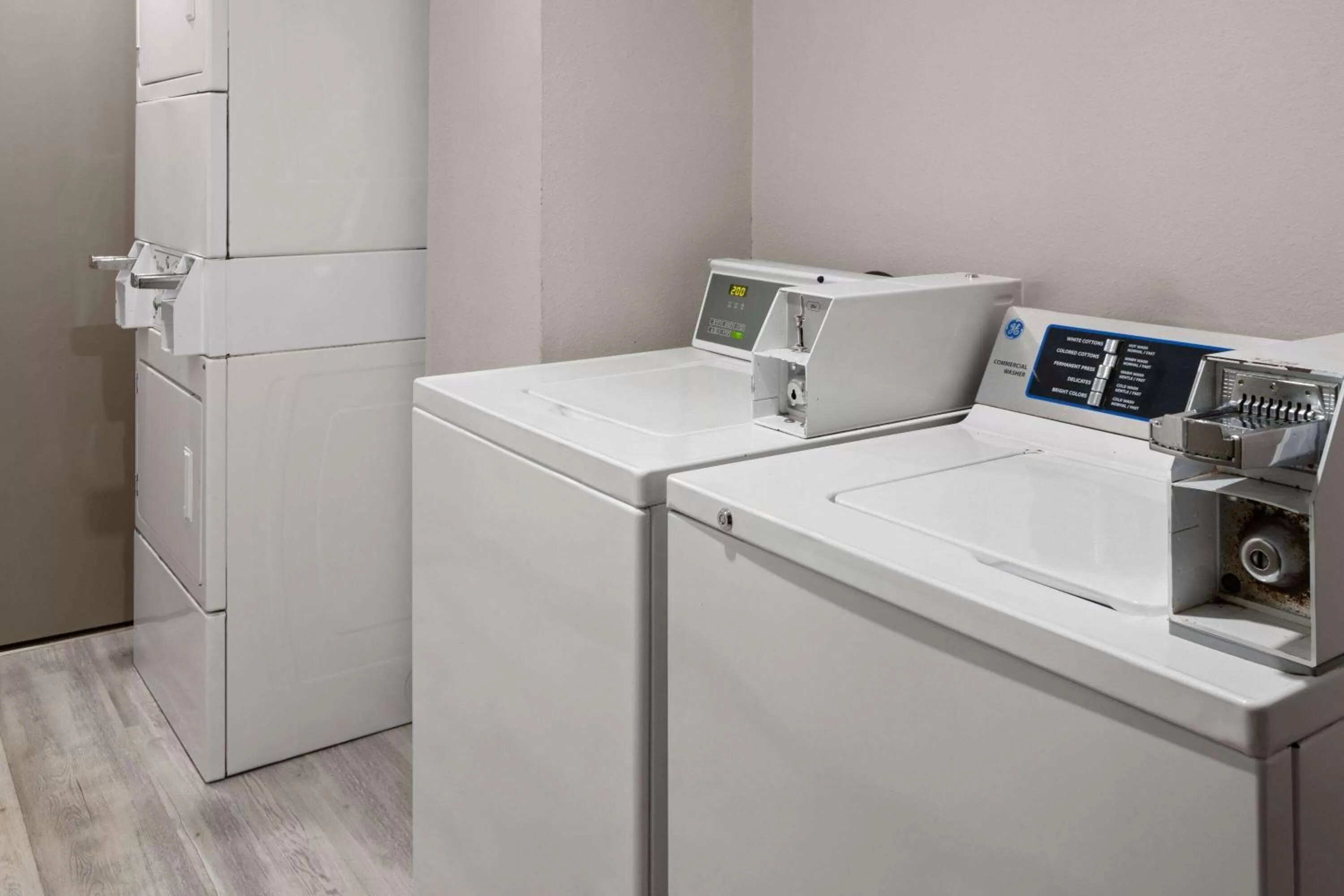 On site in Days Inn & Suites by Wyndham Northwest Indianapolis