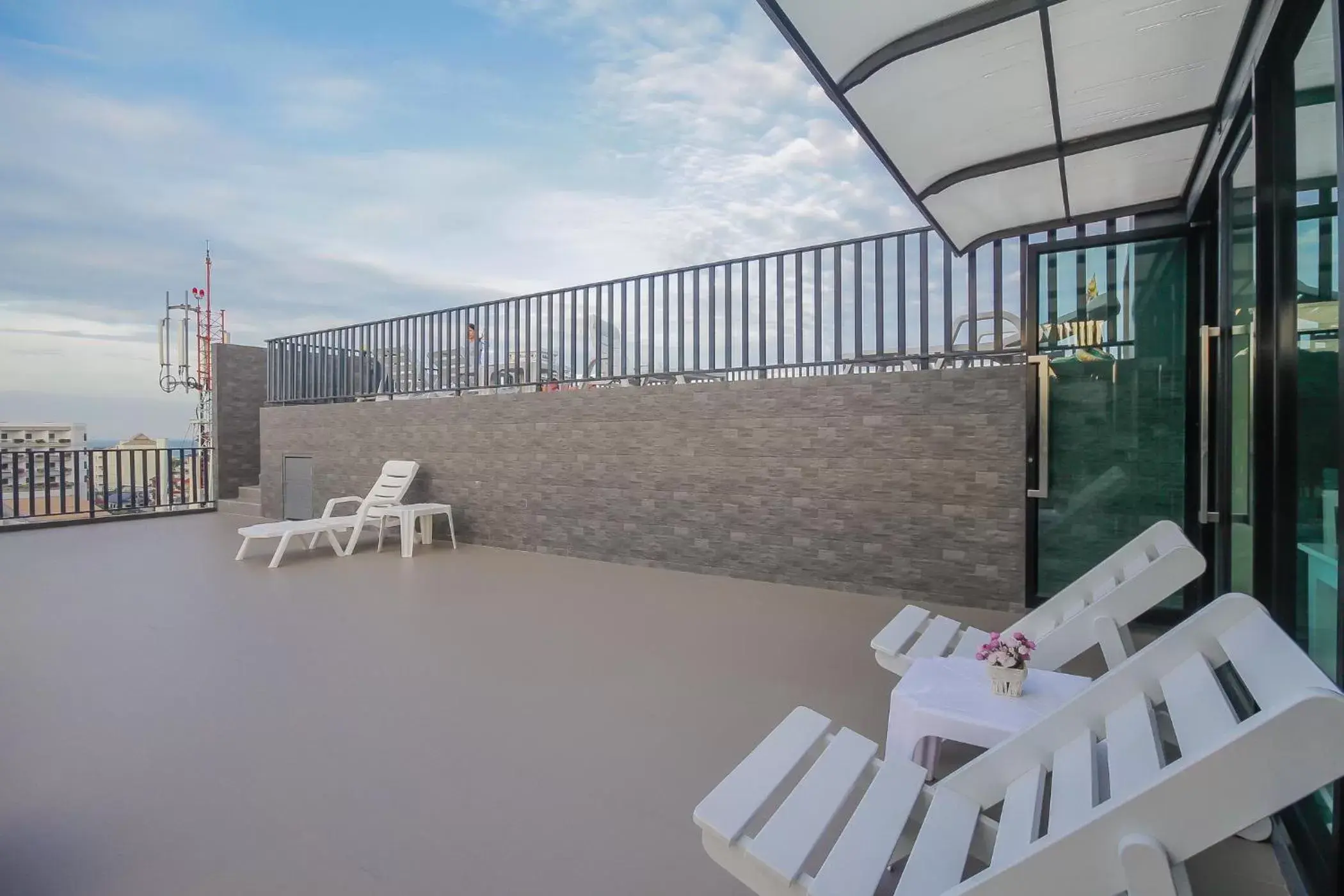 Pool view in Baan Nilrath Hotel - SHA Extra Plus Pool view in Baan Nilrath Hotel - SHA Extra Plus