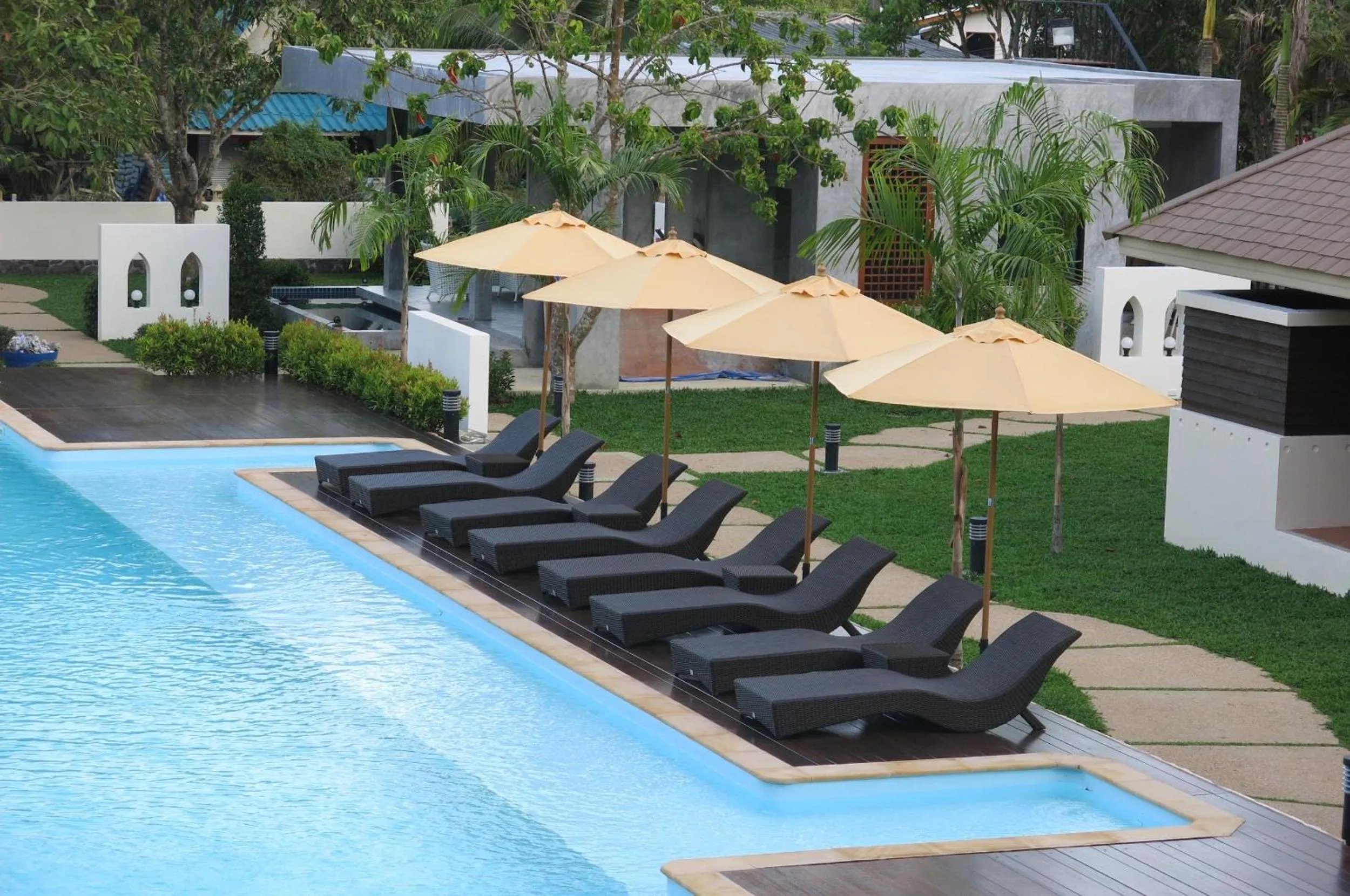 Swimming pool in Mook Lamai Resort and Spa