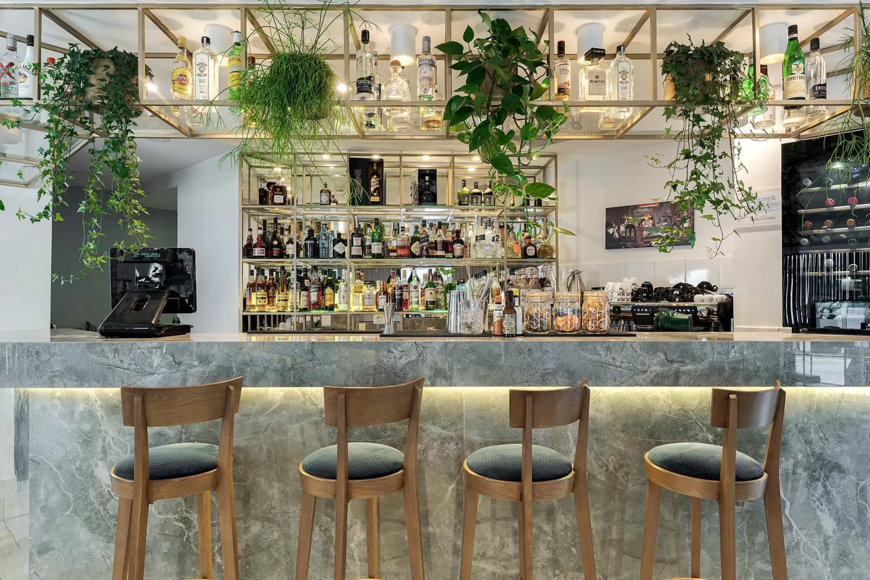 Lounge or bar, Lounge/Bar in Glyfada Riviera Hotel