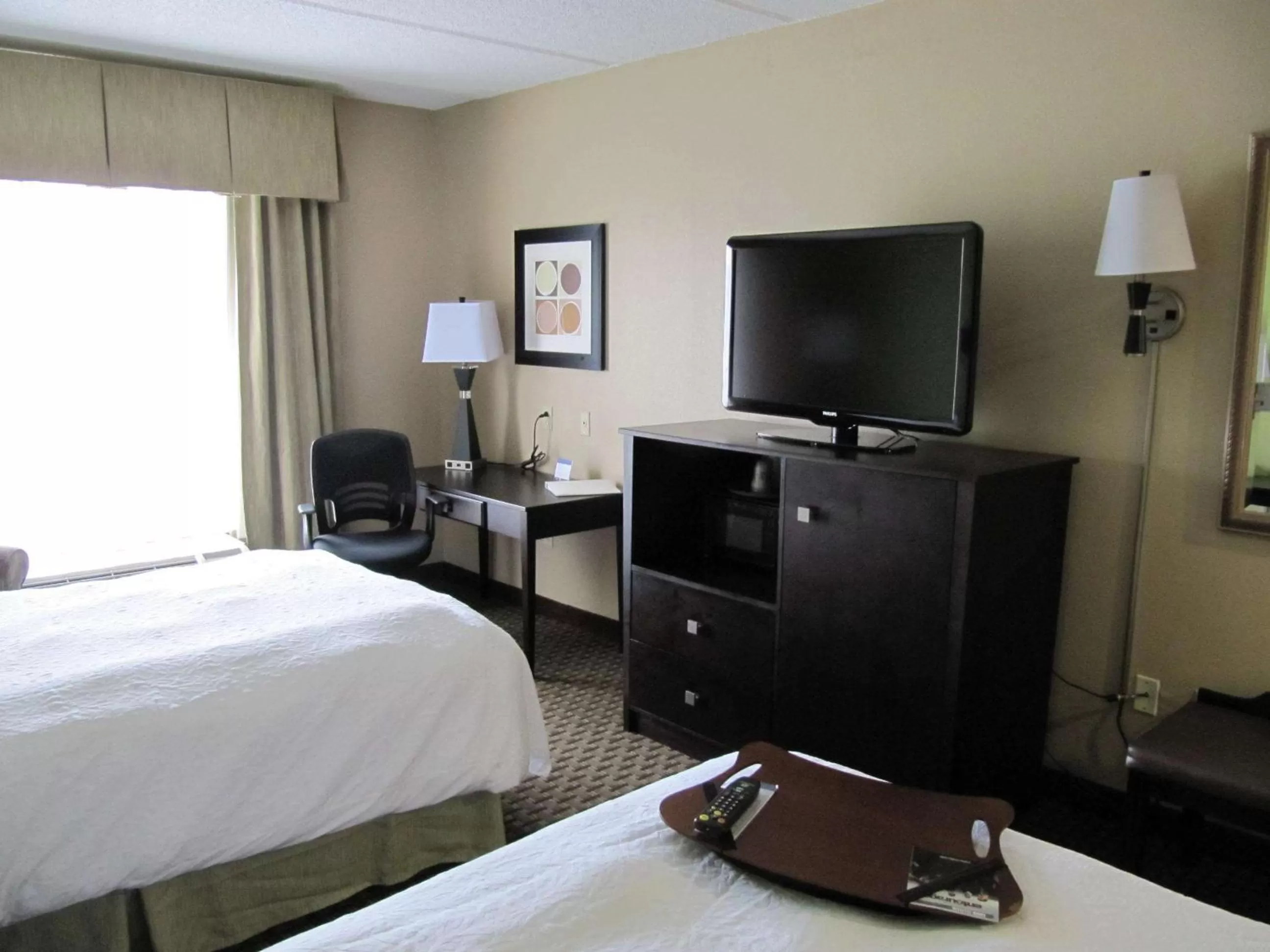 Bedroom, Bed in Hampton Inn Lindale/Tyler