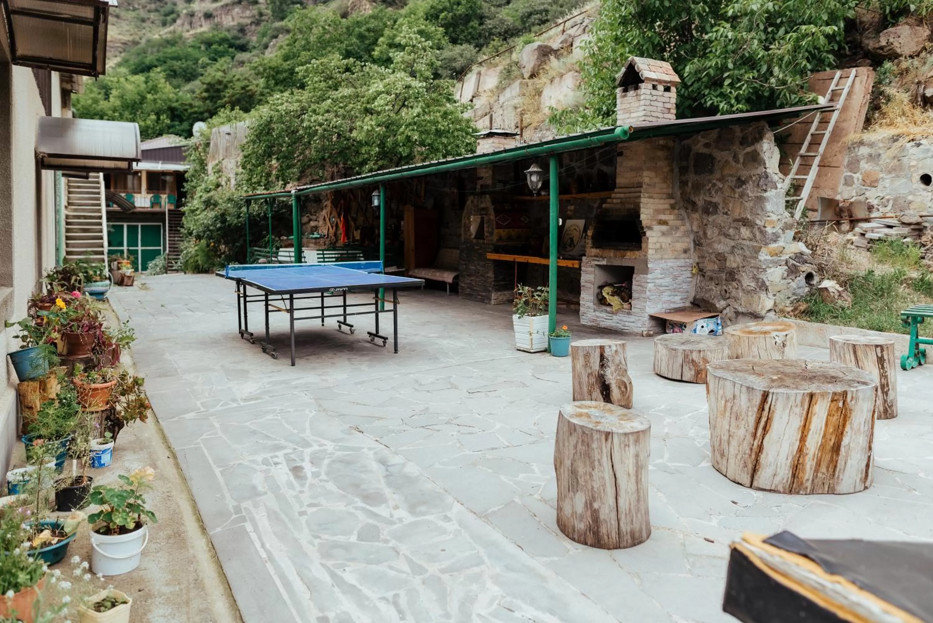 IRIS B&B in DEBED CANYON