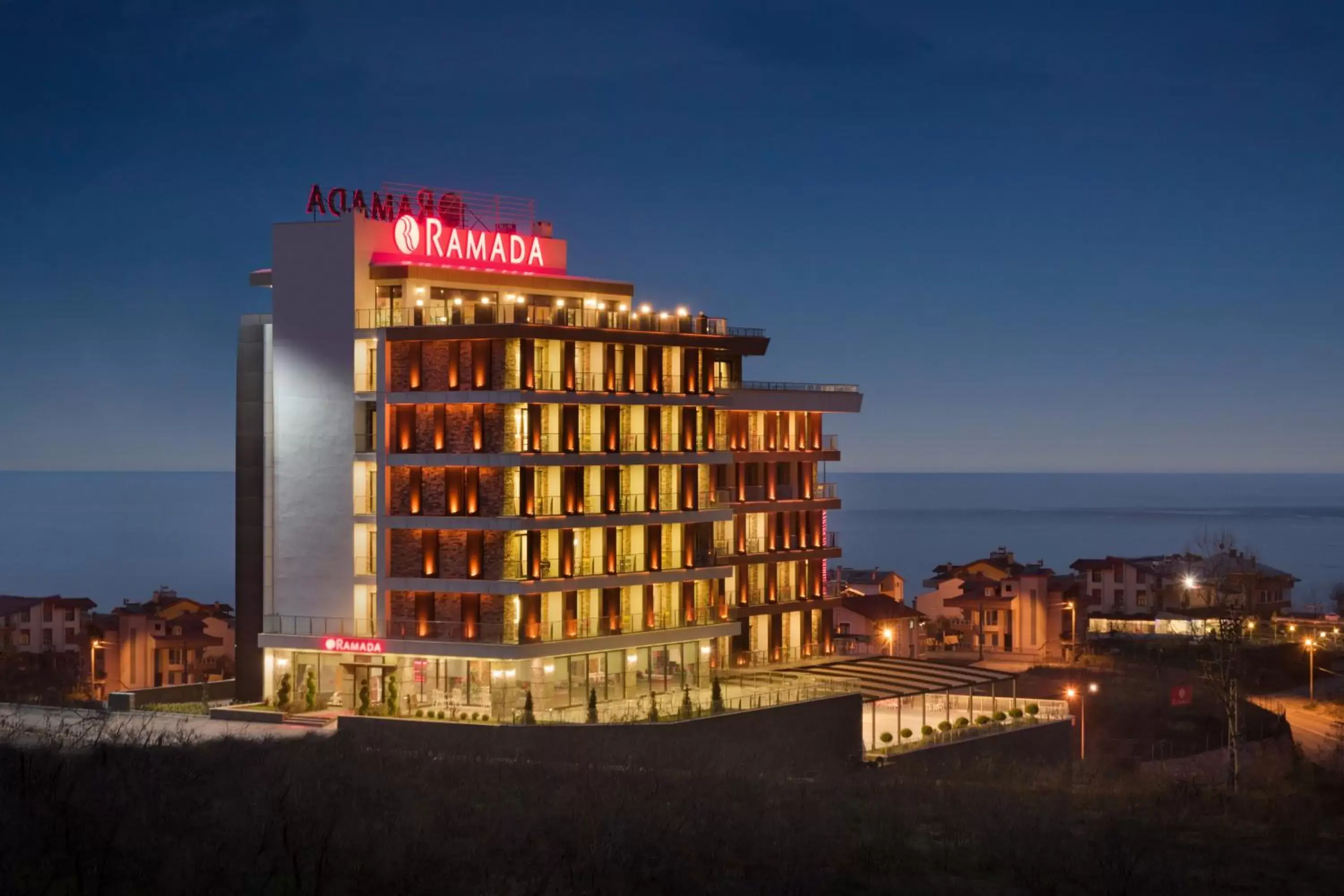 Night, Property Building in Ramada Giresun Piraziz