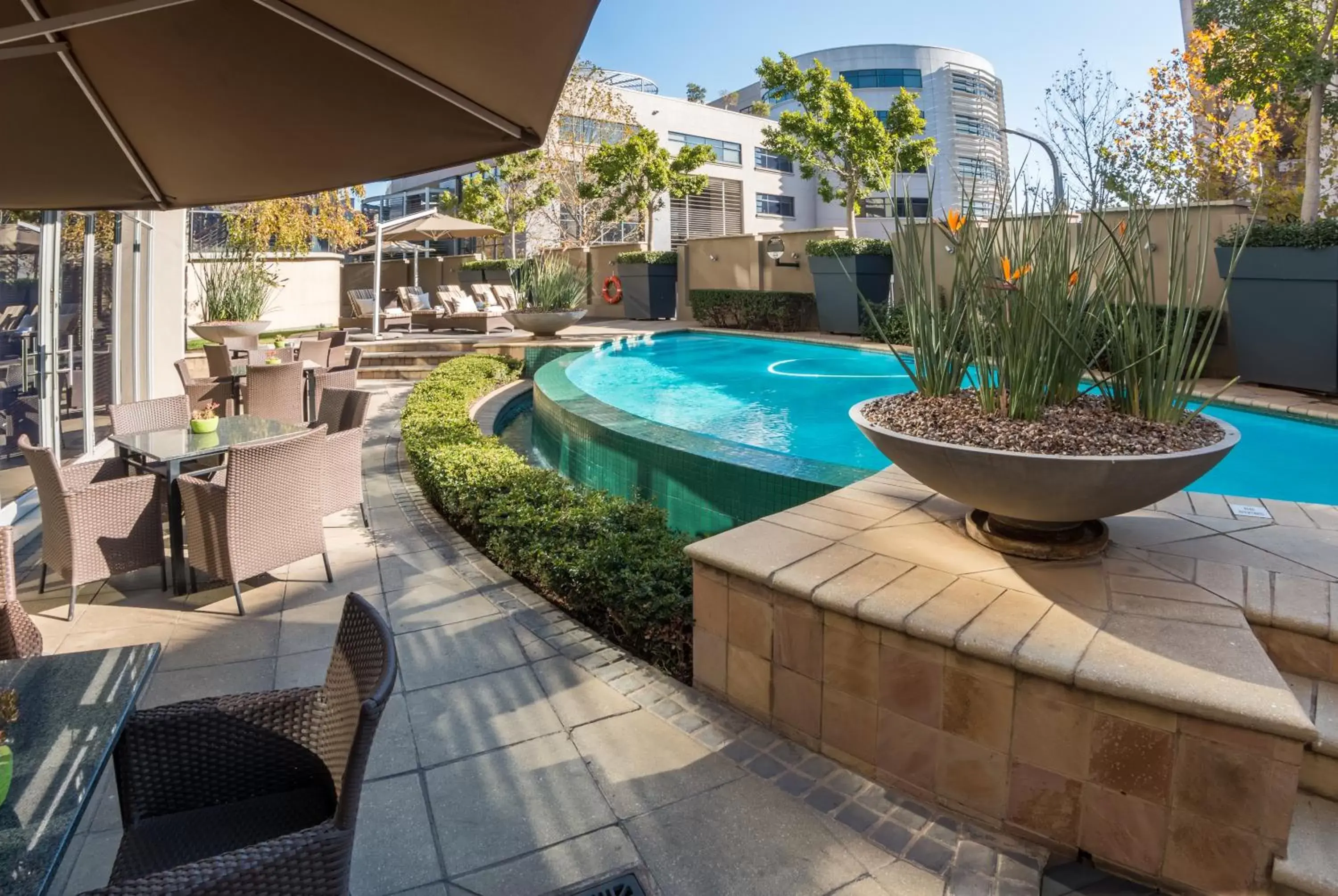 Patio, Swimming Pool in City Lodge Hotel Lynnwood