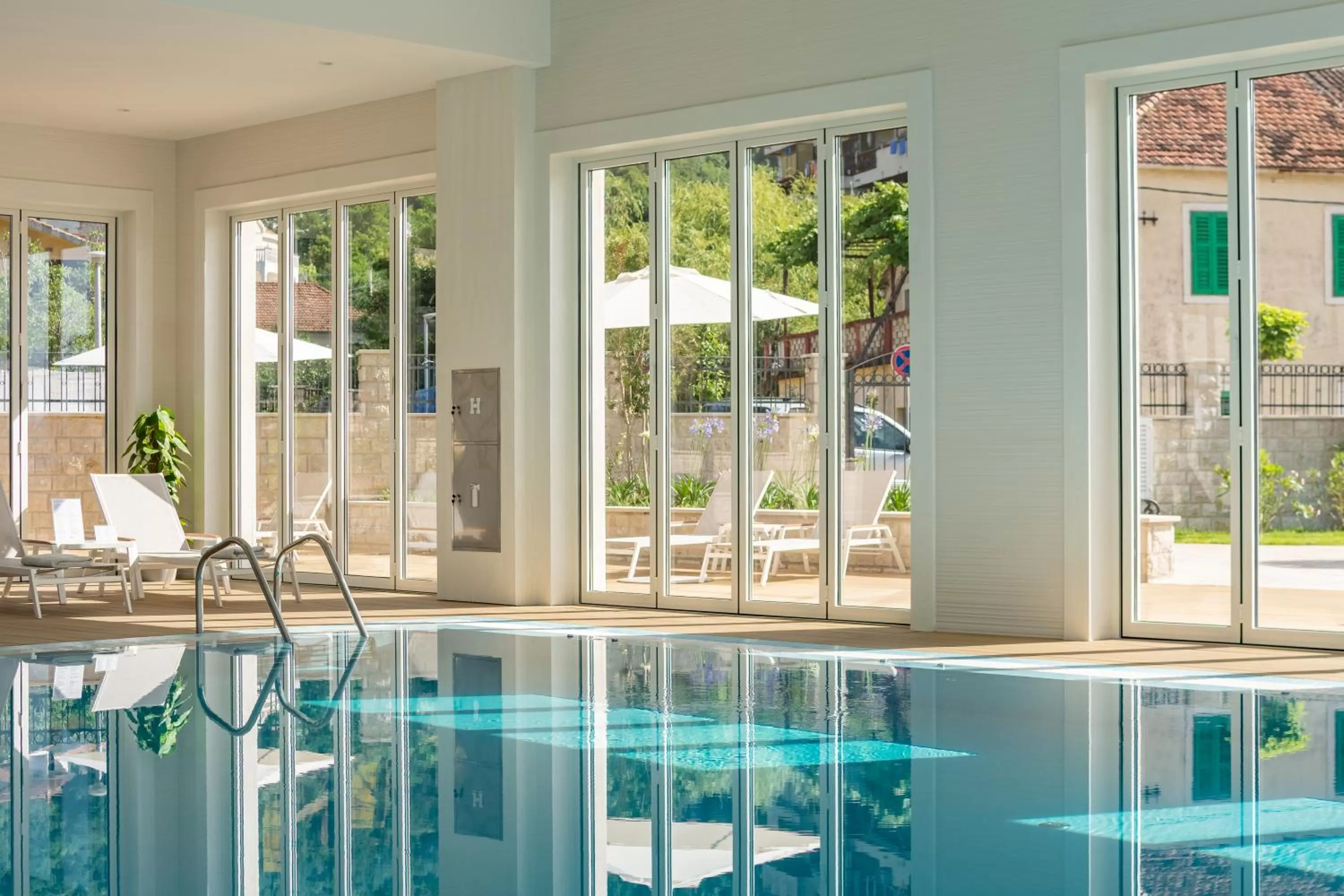 Swimming pool in Lazure Hotel & Marina