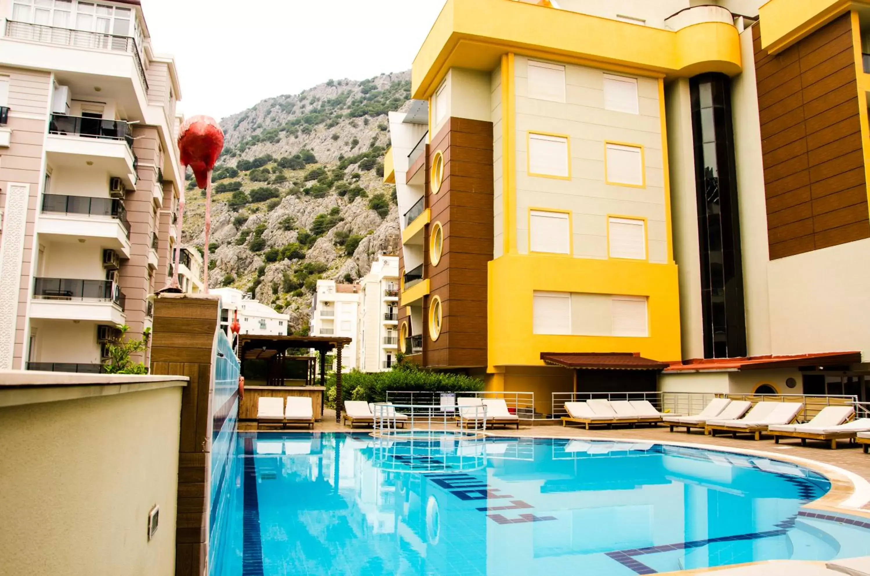 Property building in Flamingo Residence Property building in Flamingo Residence