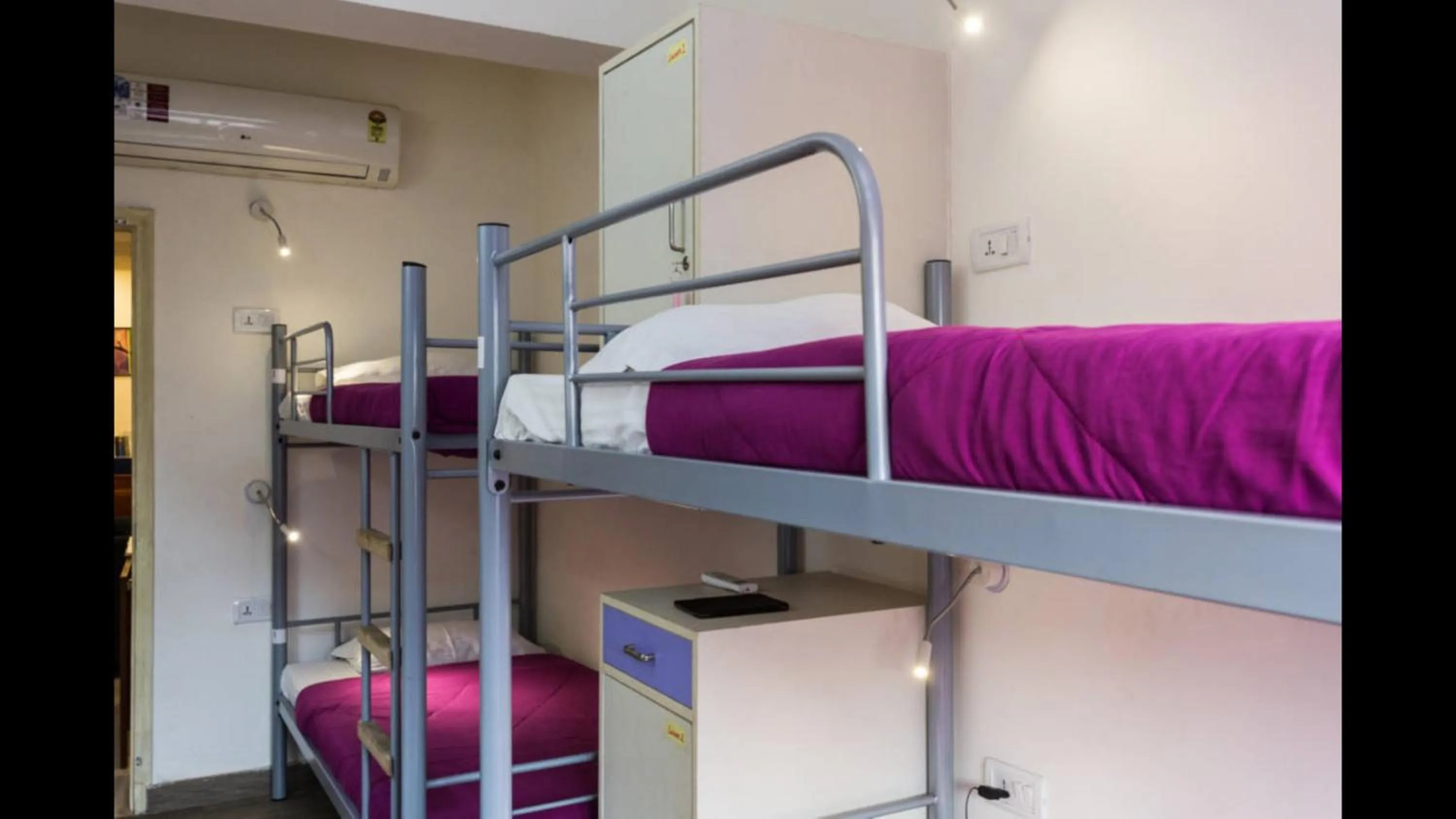 bunk bed, Bed in Joey's Hostel Delhi - 20 mins from Railway Station