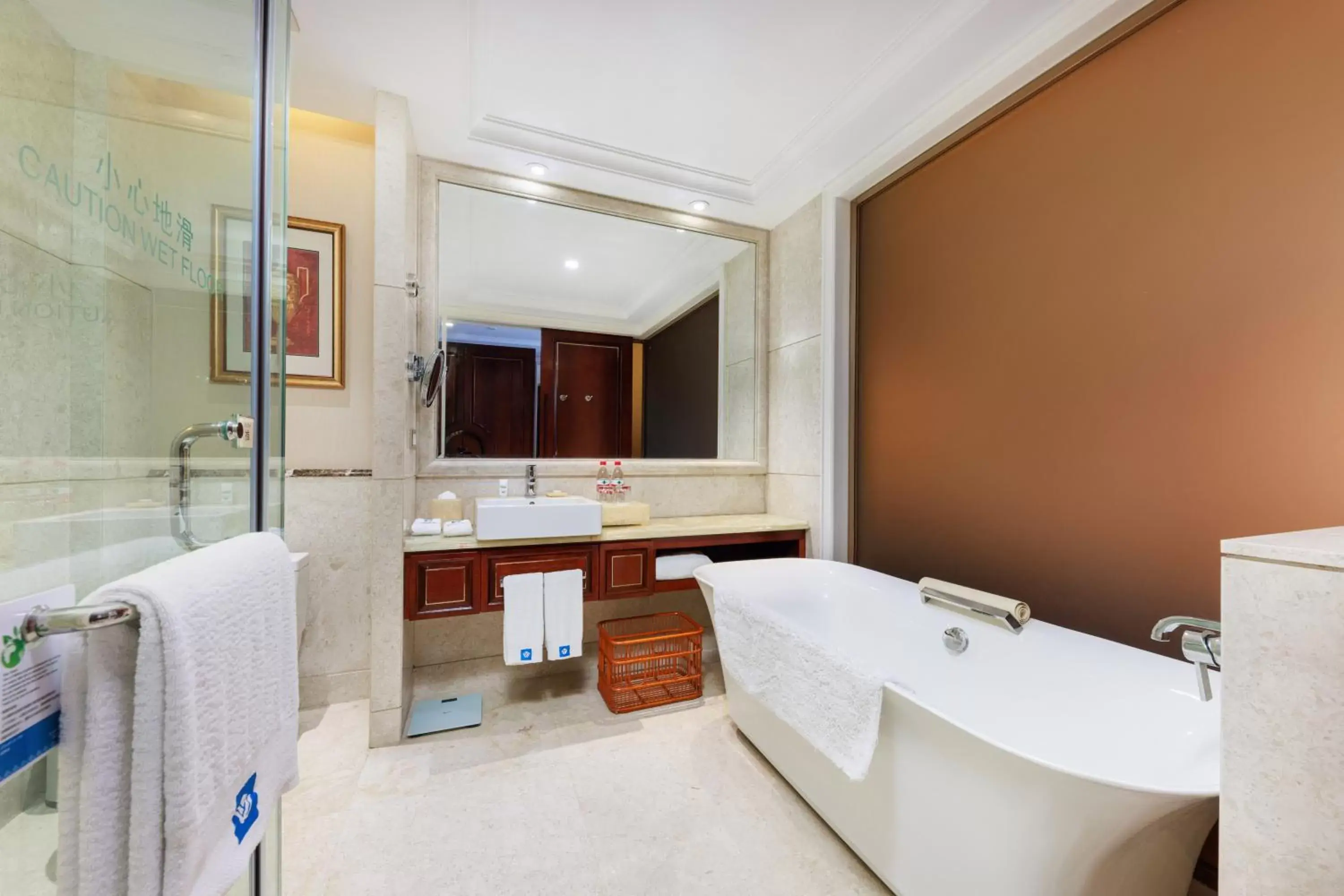 Shower, Bathroom in Wyndham Foshan Shunde