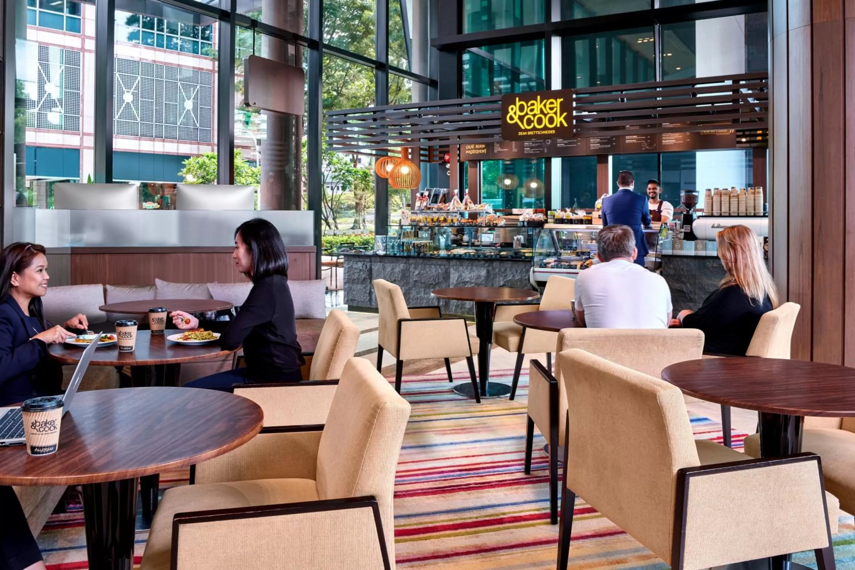Restaurant/places to eat in Holiday Inn Express Singapore Clarke Quay by IHG