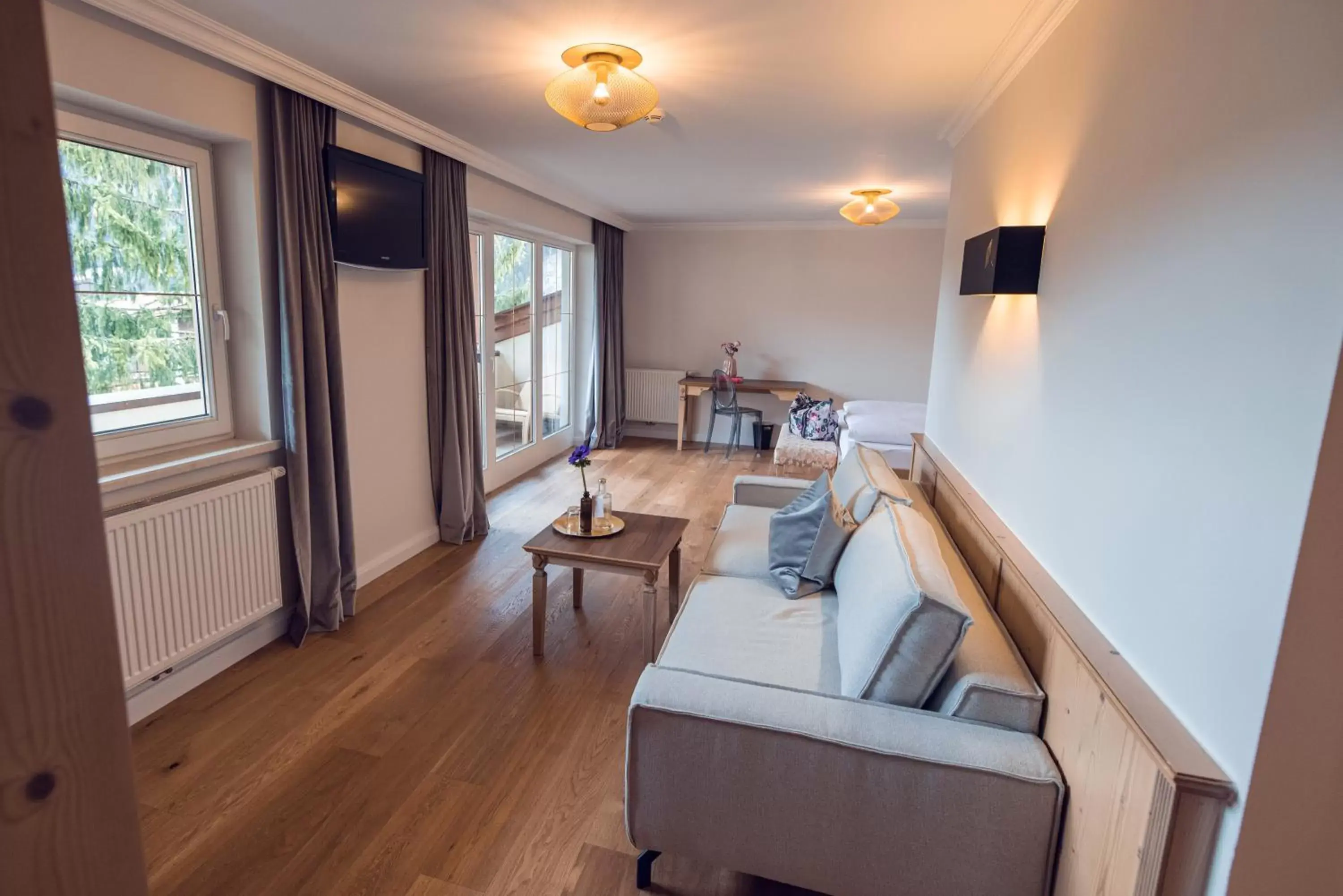 Junior Suite in Alpine Hideaway ZILLERTALERHOF - 4 Sterne Superior Junior Suite in Alpine Hideaway ZILLERTALERHOF - 4 Sterne Superior