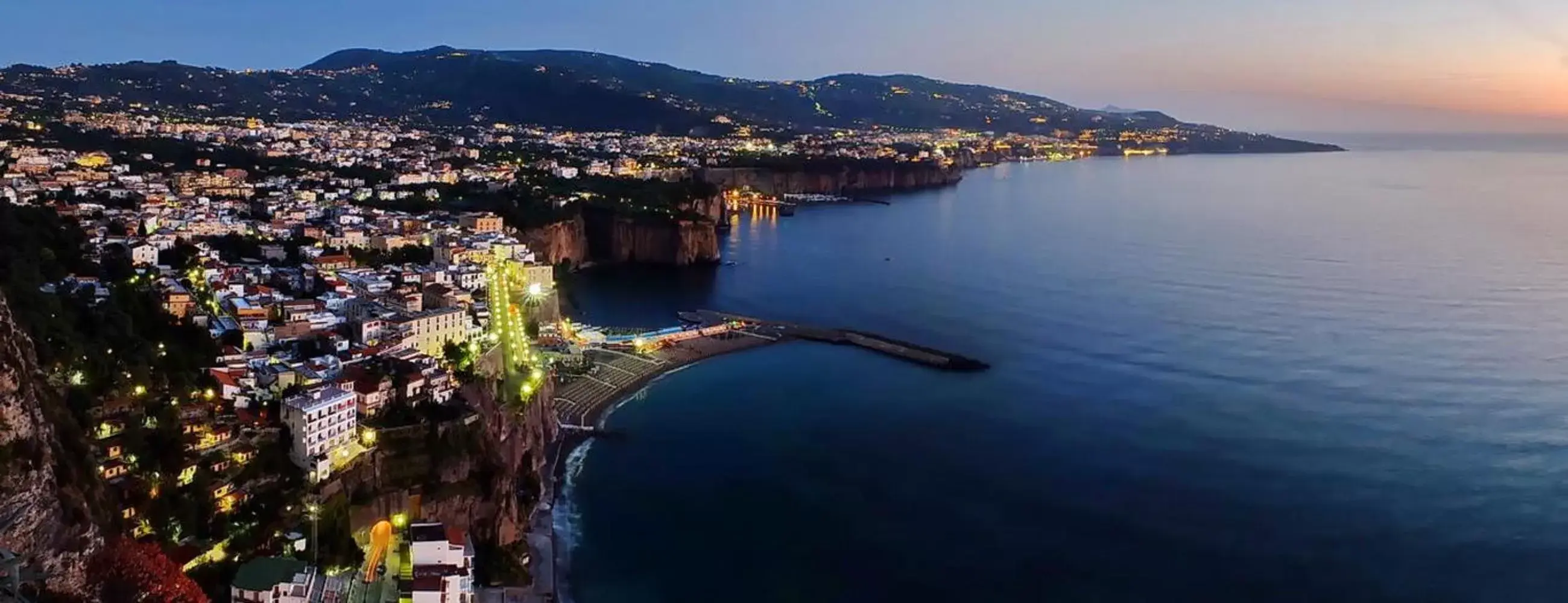 Nearby landmark, Bird's-eye View in Maison Nanà