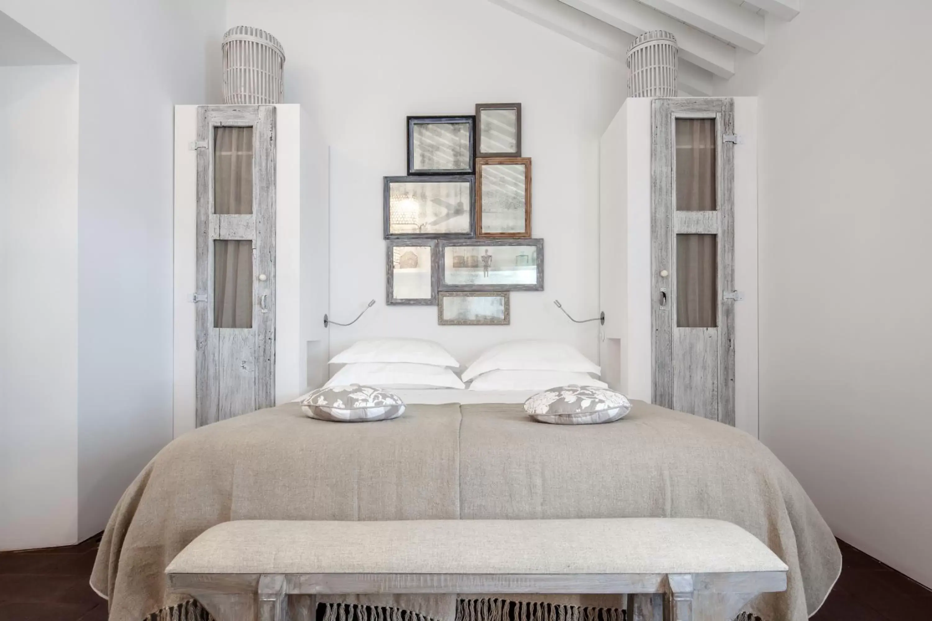 Bedroom, Bed in Torre de Palma Wine Hotel - Design Hotels