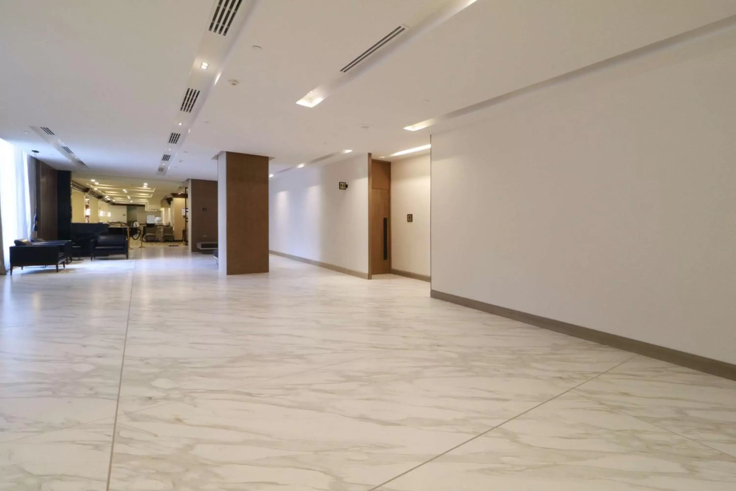 Lobby or reception in MS Milenium Monterrey Curio Collection by Hilton