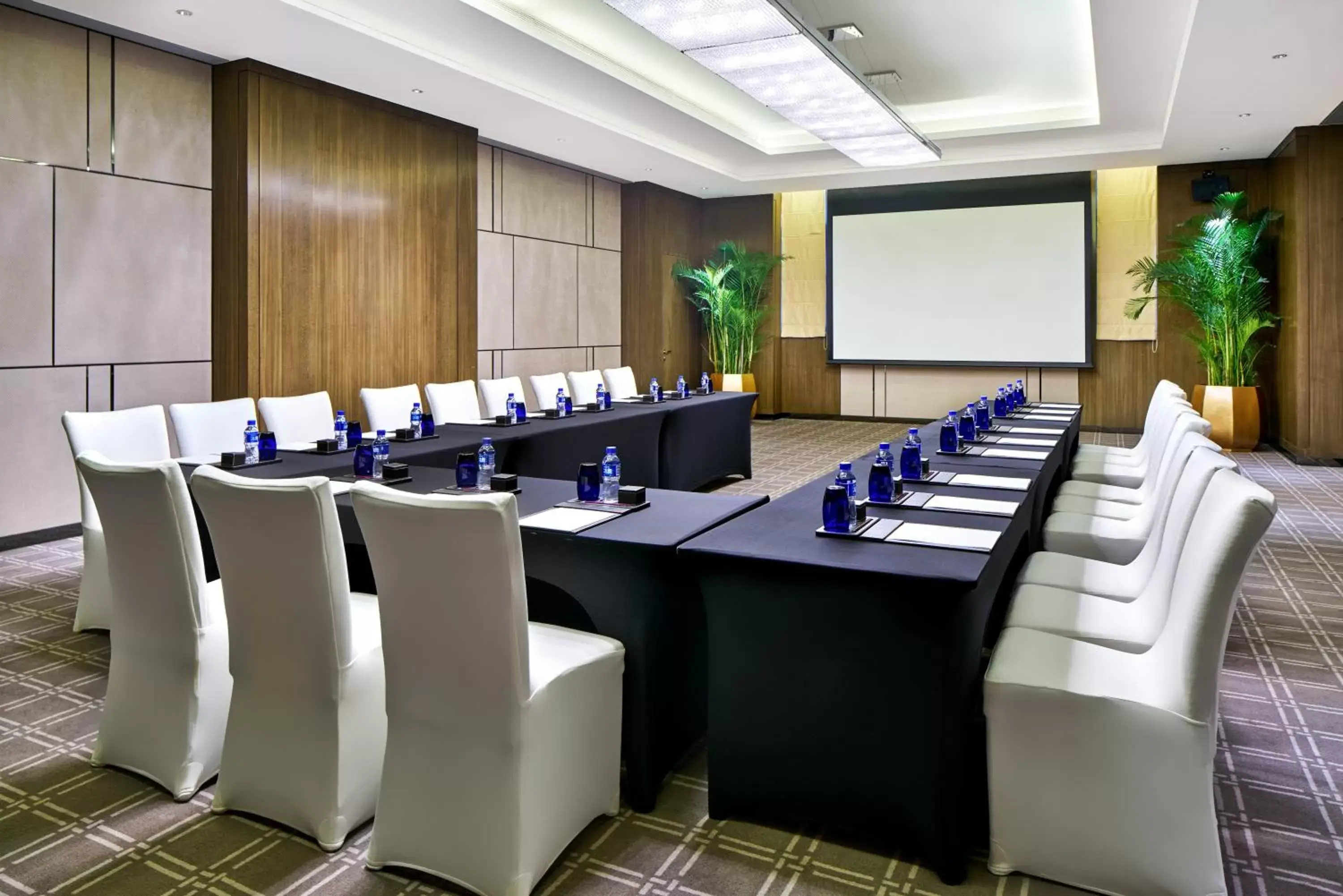 Meeting/conference room in Crowne Plaza Beijing Lido, an IHG Hotel