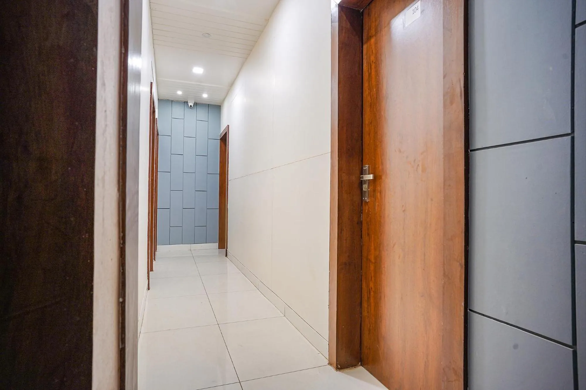 Lobby or reception, Bathroom in FabExpress Ritik