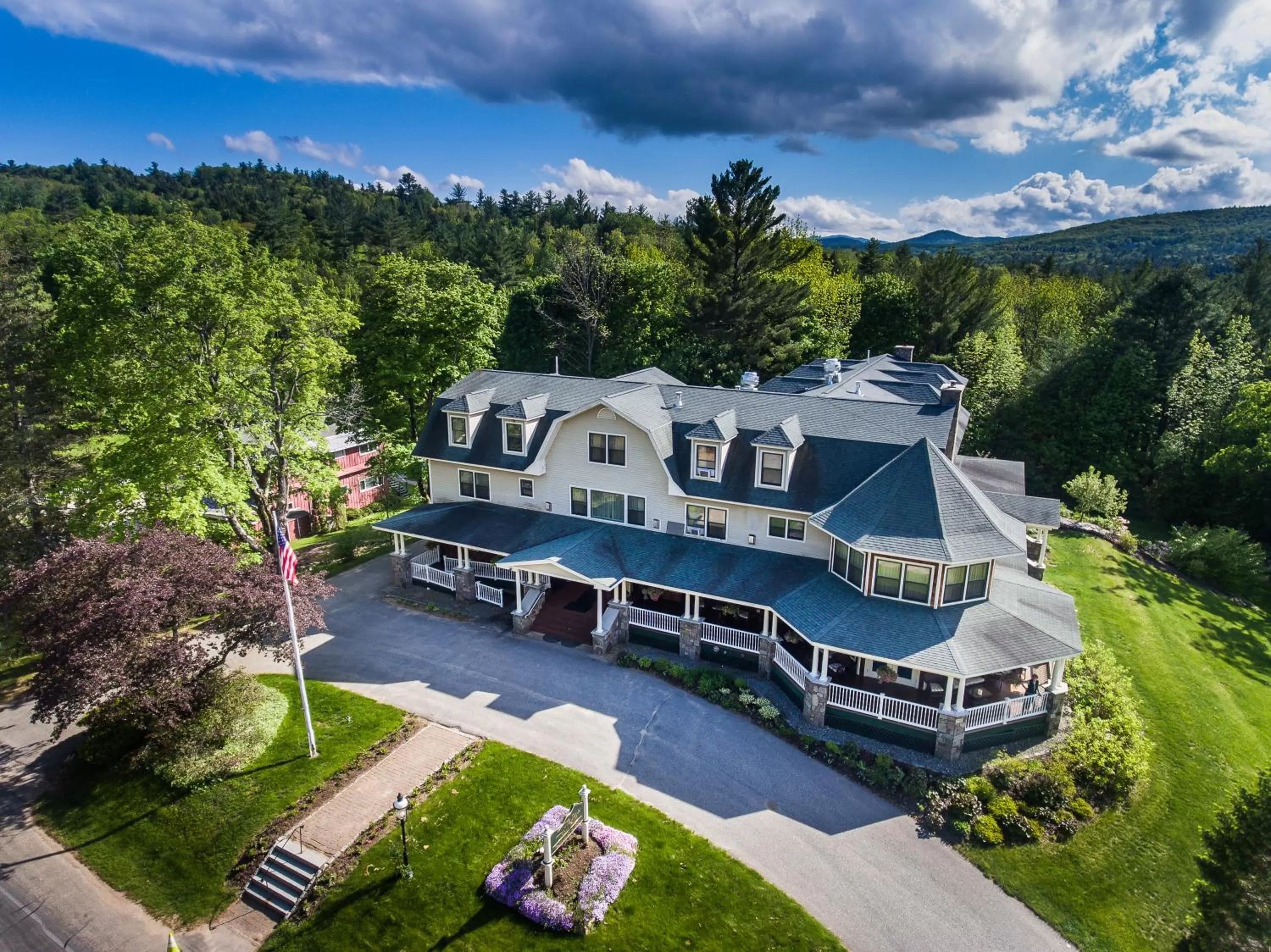 Property building in The Inn at Thorn Hill