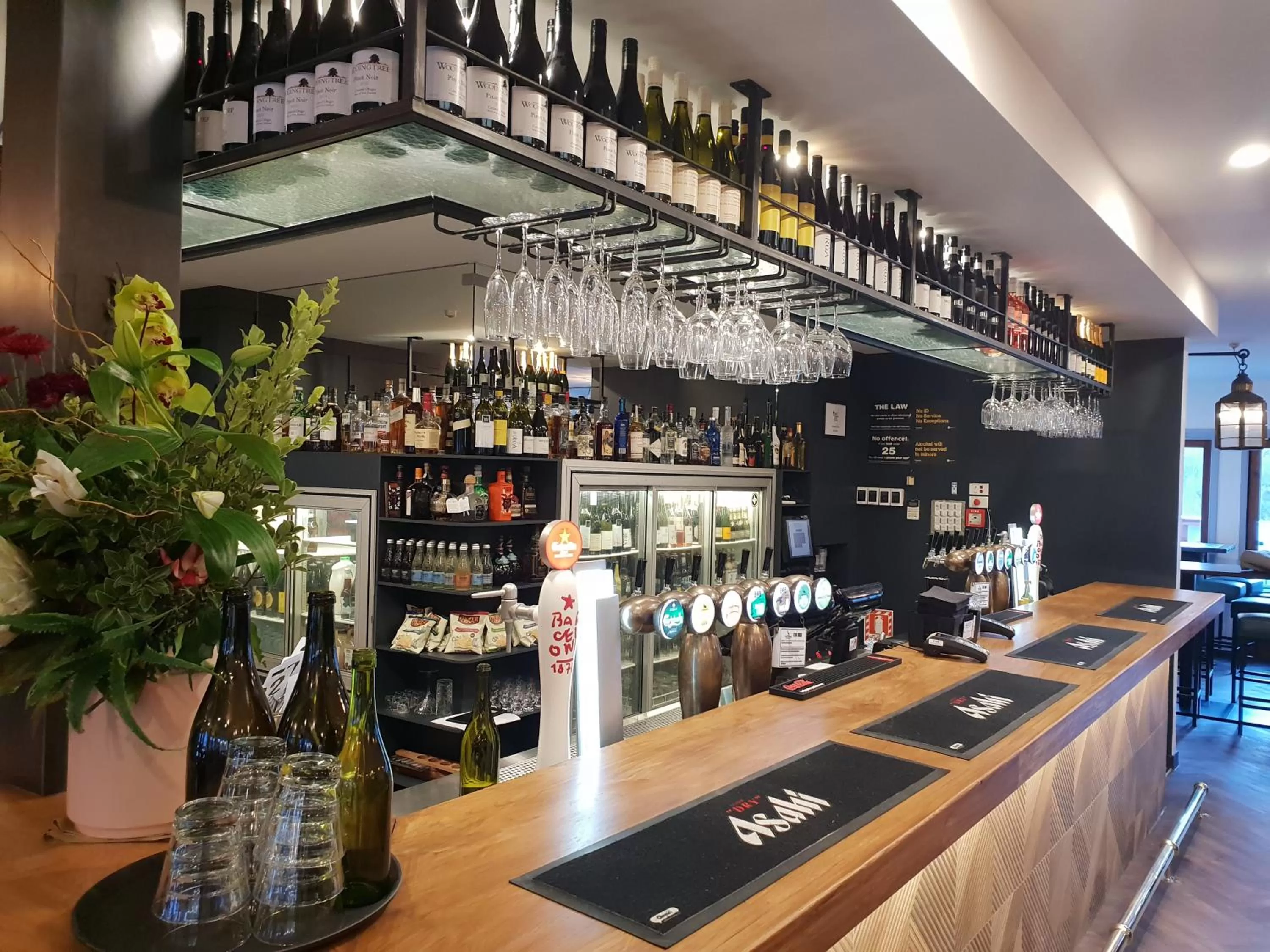 Lounge or bar in New Orleans Hotel